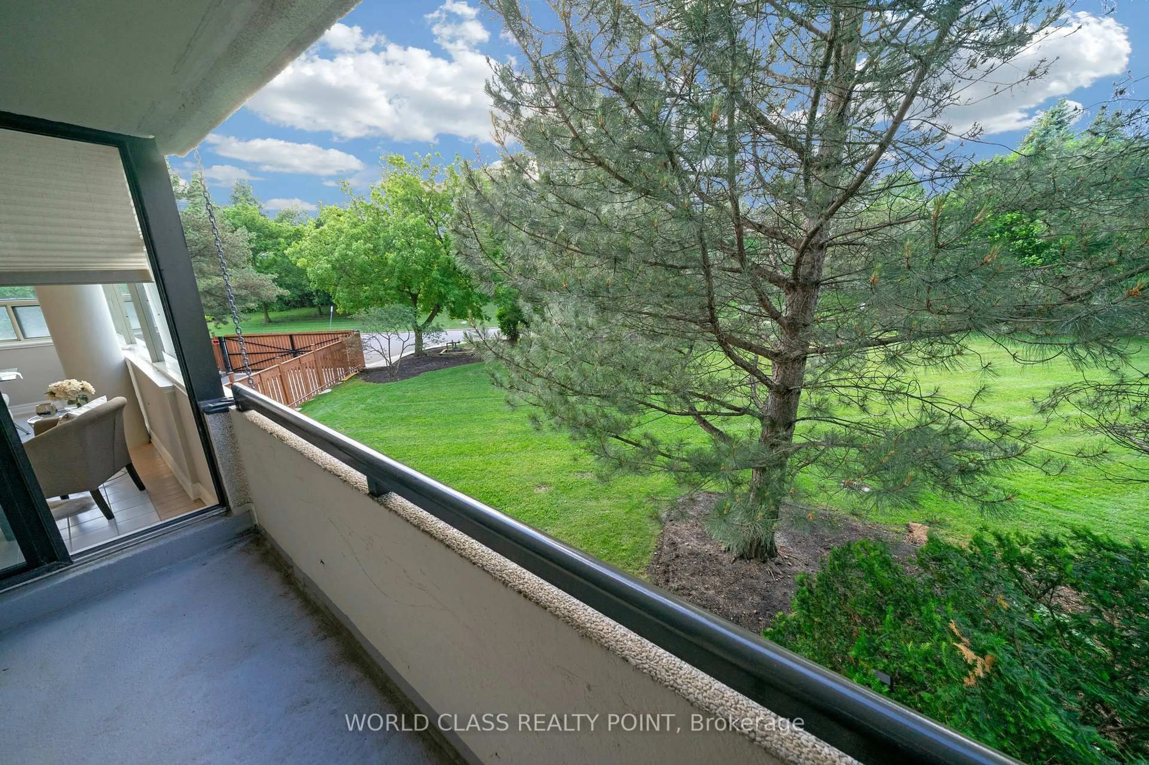 Balcony in the apartment, water/lake/river/ocean view for 40 Harding Blvd #201, Richmond Hill Ontario L4C 9S5