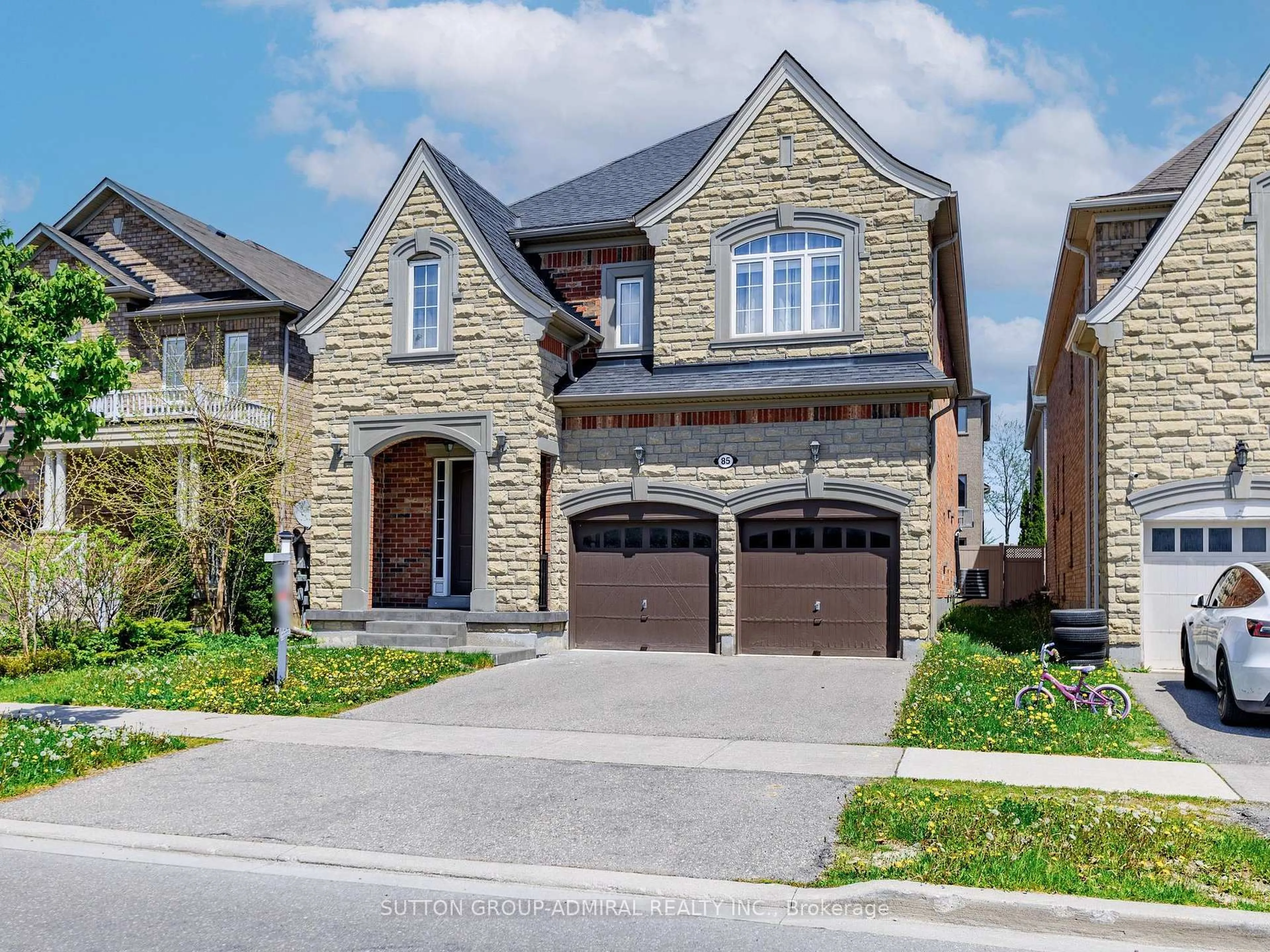 Home with brick exterior material, street for 85 Coral Acres Dr, Vaughan Ontario L6A 4K8