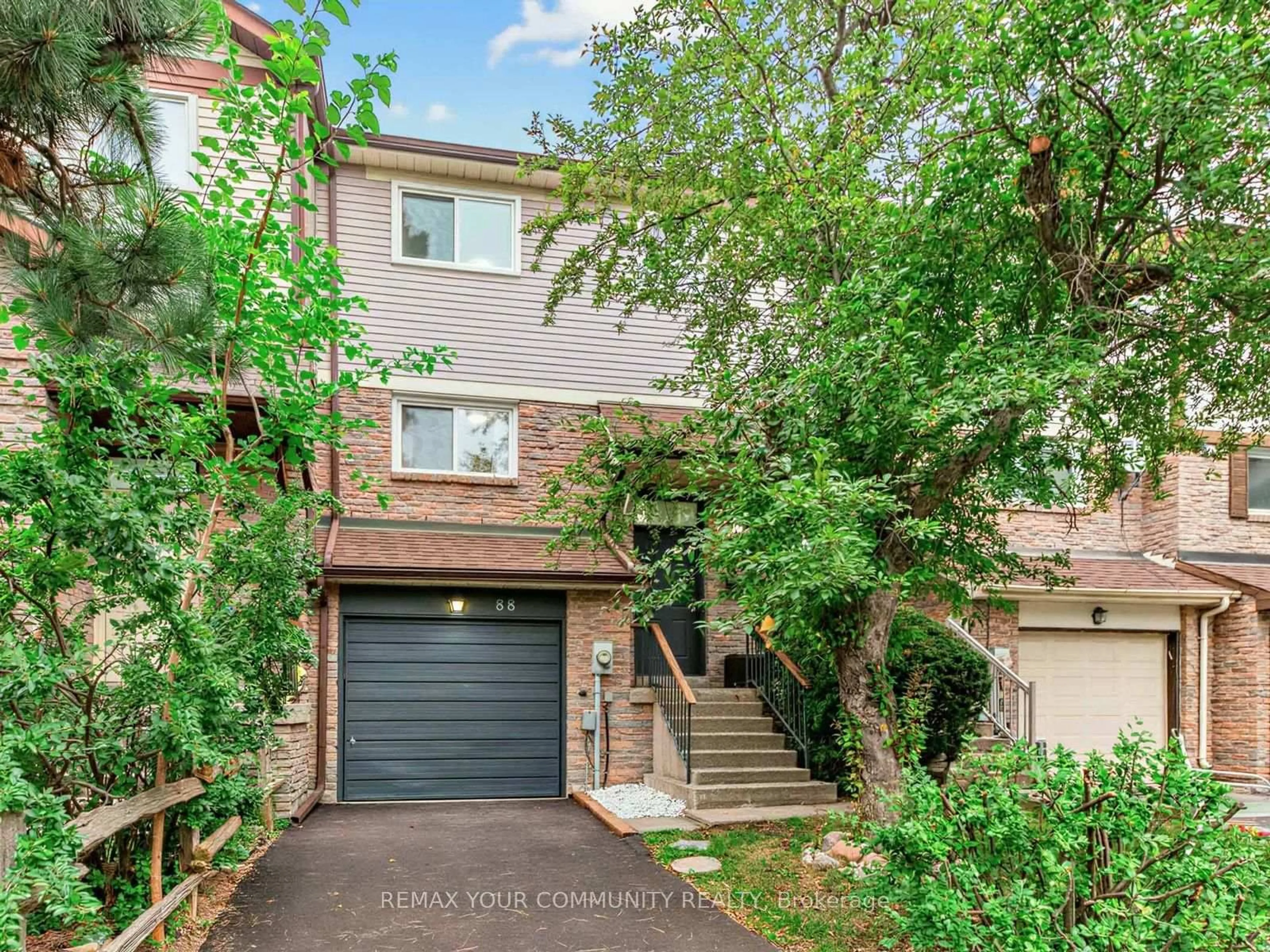 Unknown for 88 Dana Cres, Vaughan Ontario L4J 2R5