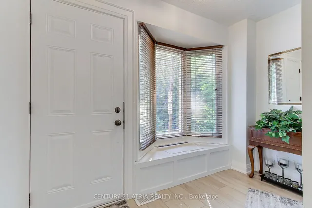 27 Anderson Pl, Aurora 4