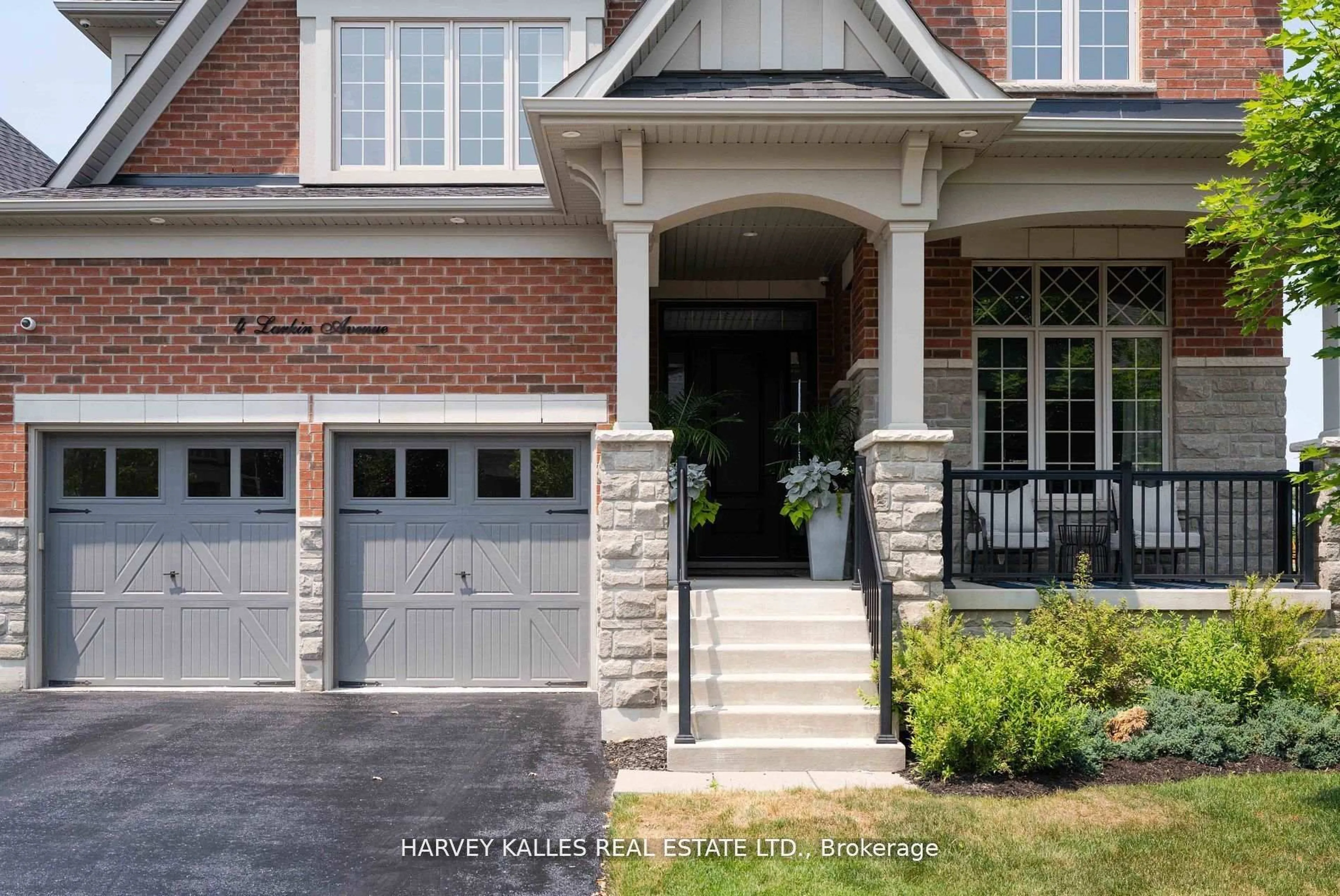 Home with brick exterior material, street for 4 Larkin Ave, King Ontario L7B 0N8