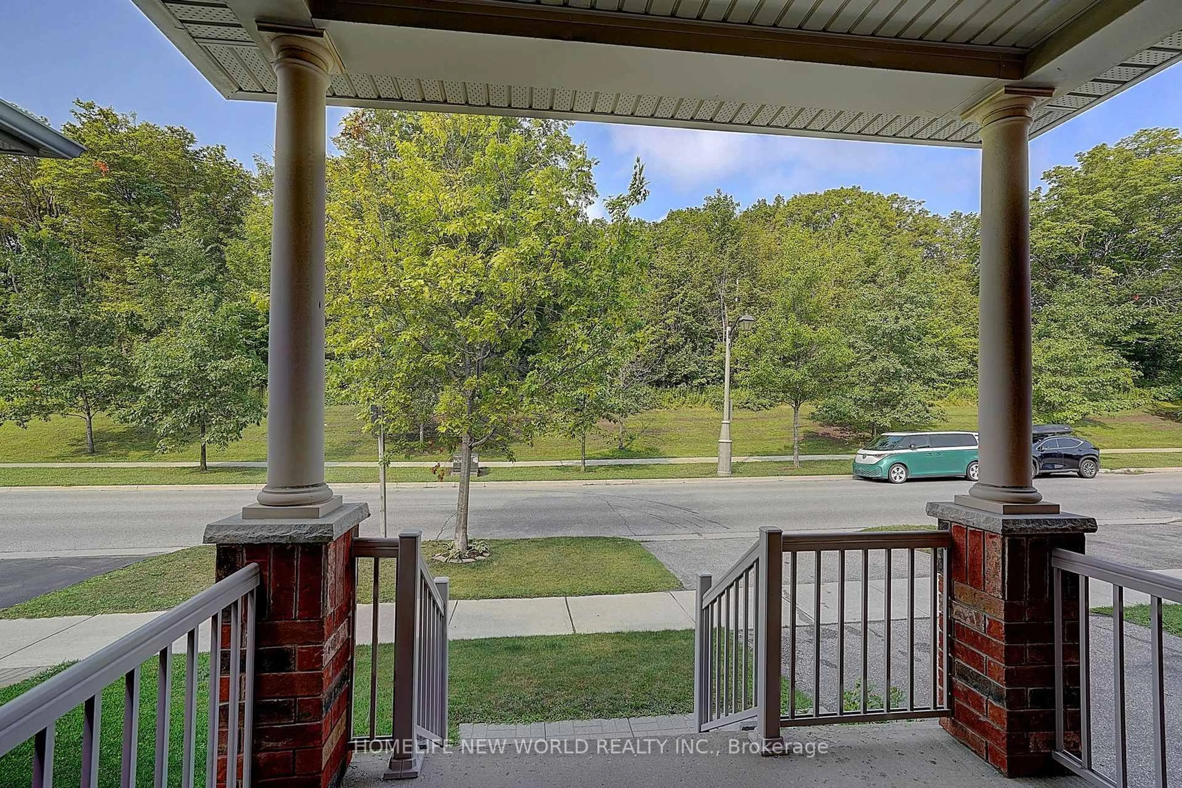 Unknown for 160 Ken Laushway Ave, Whitchurch-Stouffville Ontario L4A 0S9