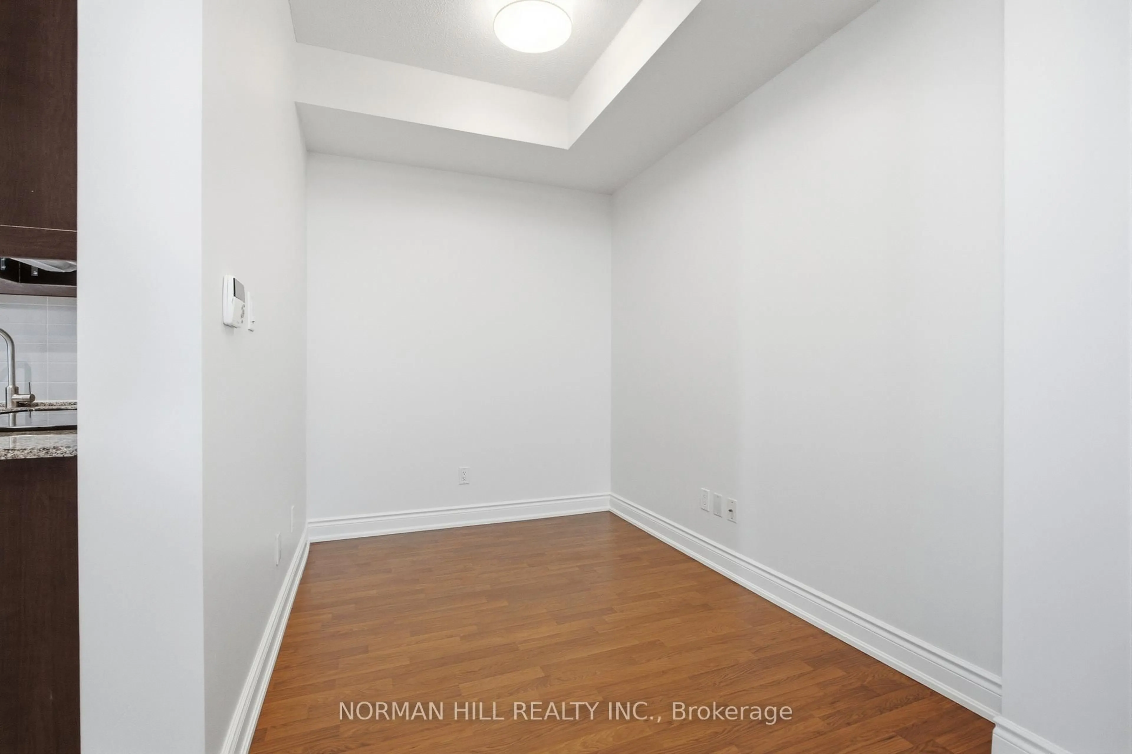 A pic of a room for 60 South Town Centre Blvd #211, Markham Ontario L6G 0C5
