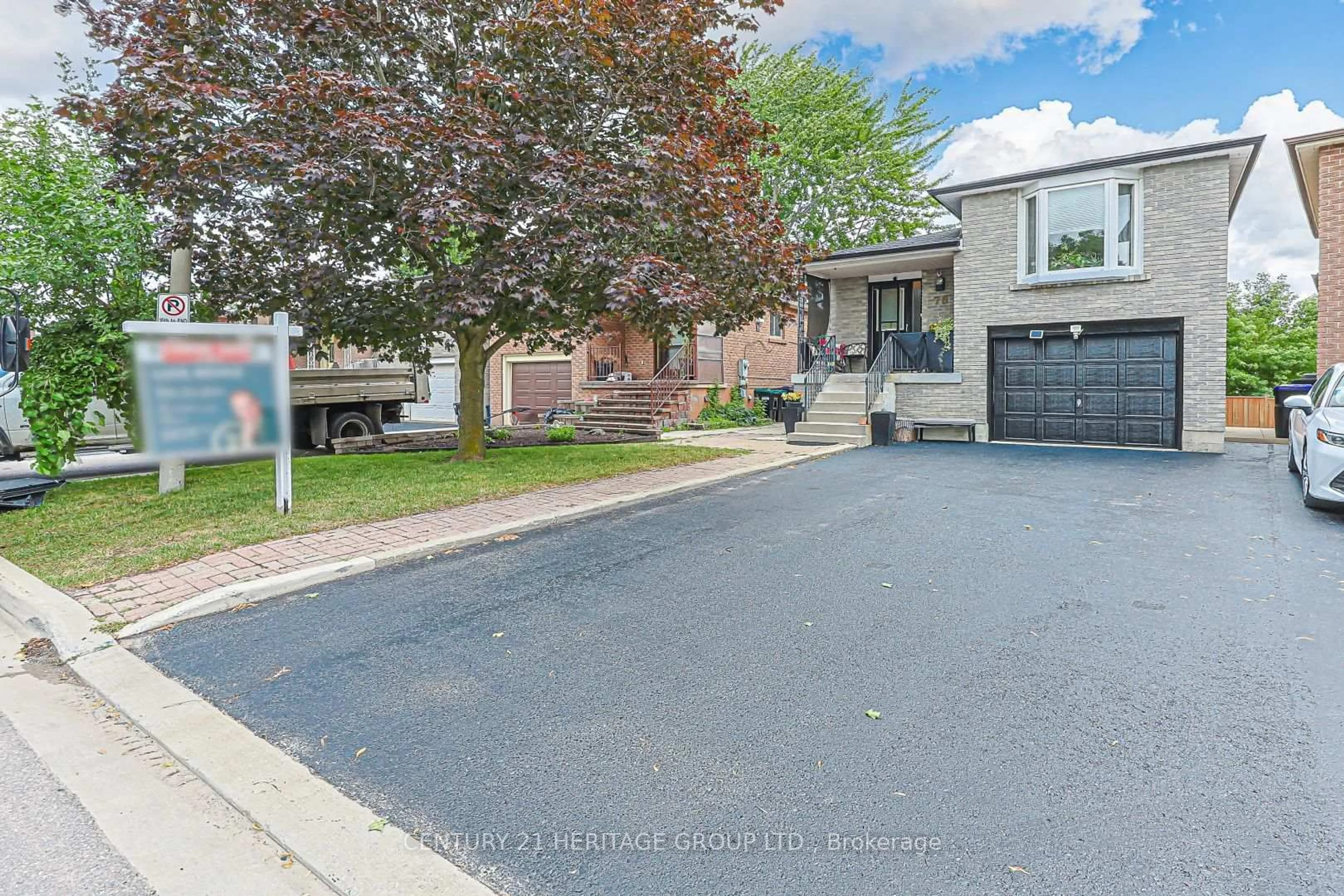 Unknown for 78 Zima Cres, Bradford West Gwillimbury Ontario L3Z 2E4