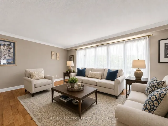 22 Longbridge Rd, Vaughan 4