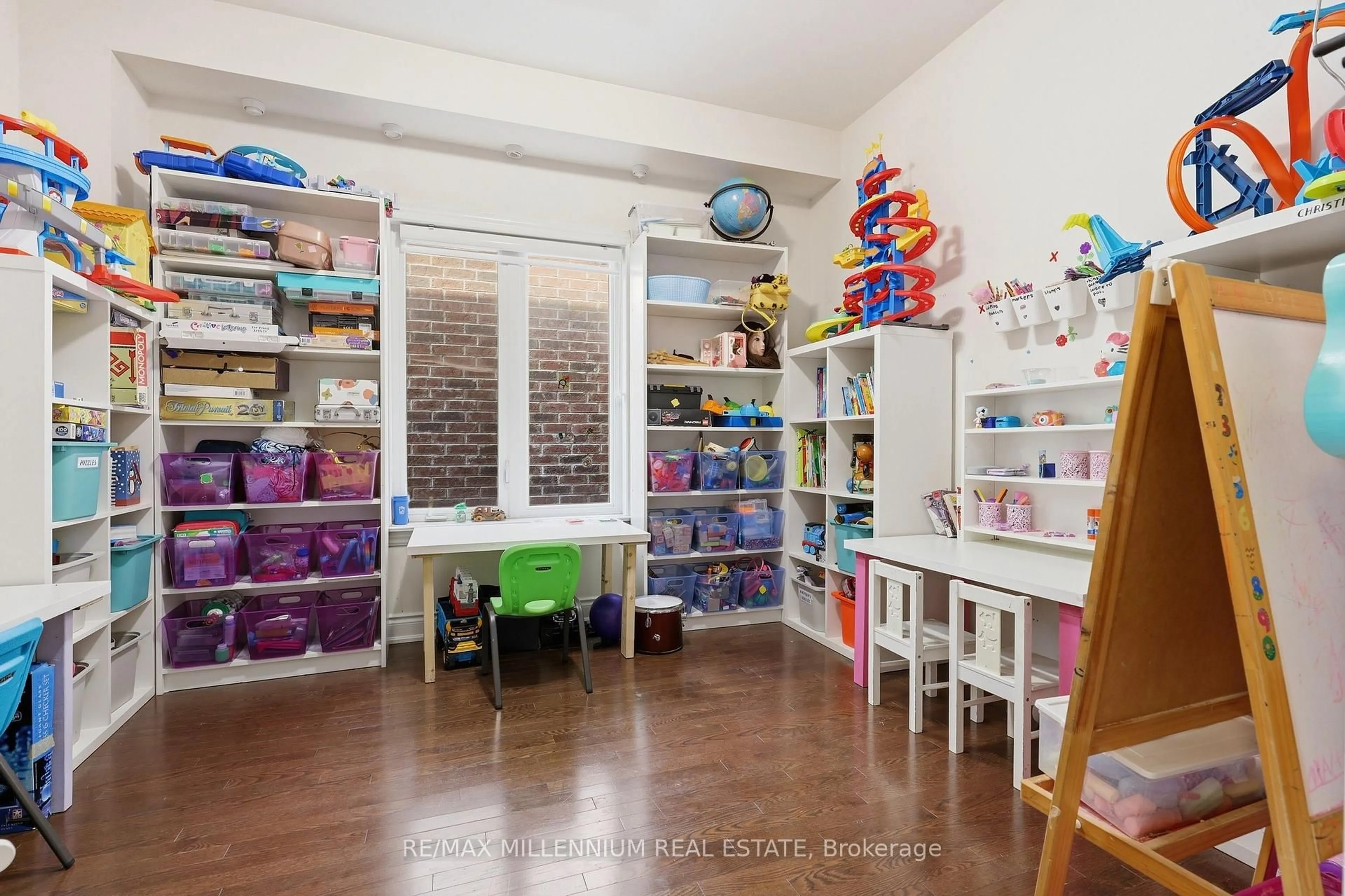 Unknown for 296 Miller Park Ave, Bradford West Gwillimbury Ontario L3Z 0Y1