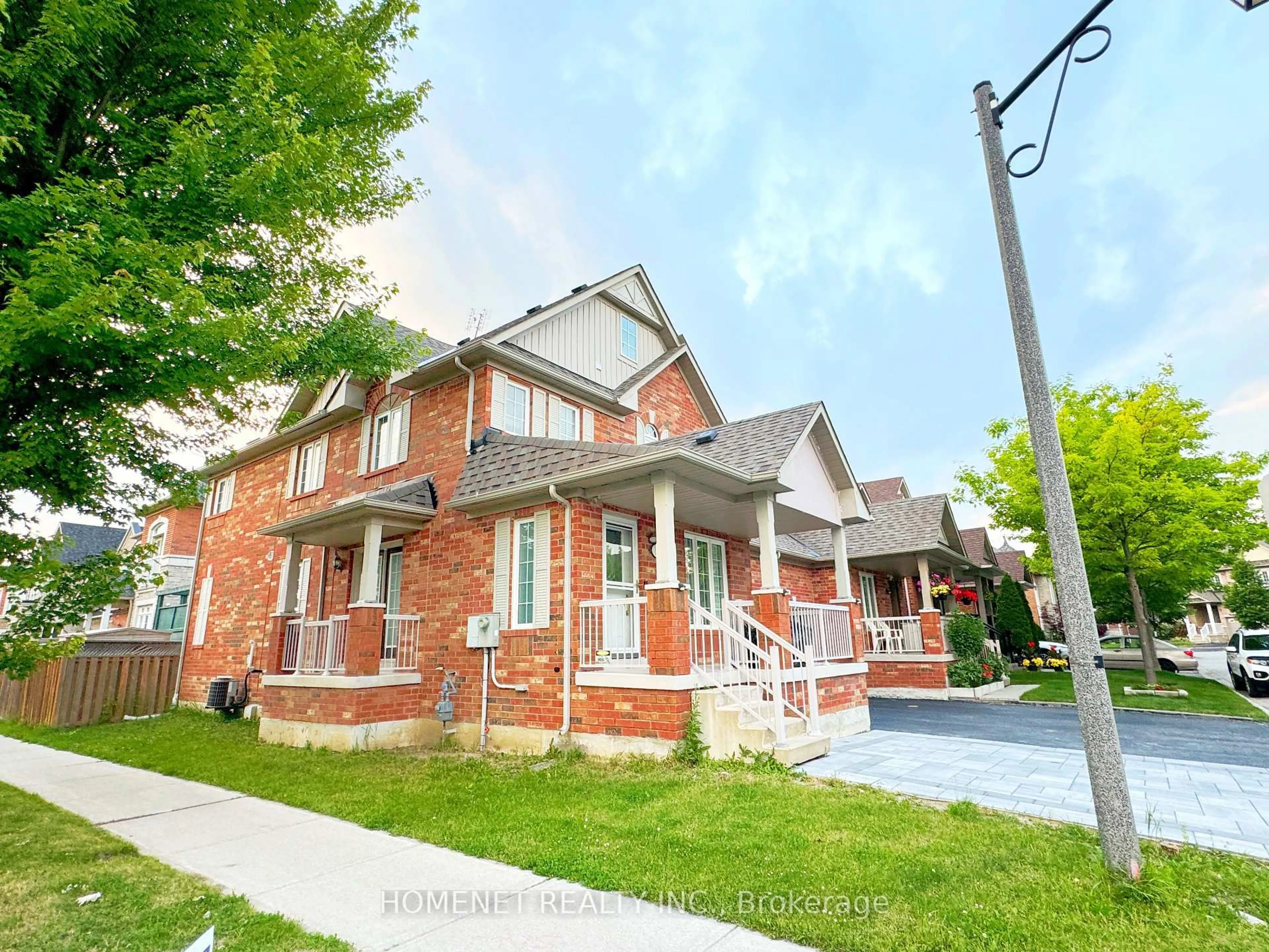 Home with brick exterior material, street for 2 Stotts Cres, Markham Ontario L6E 1T2