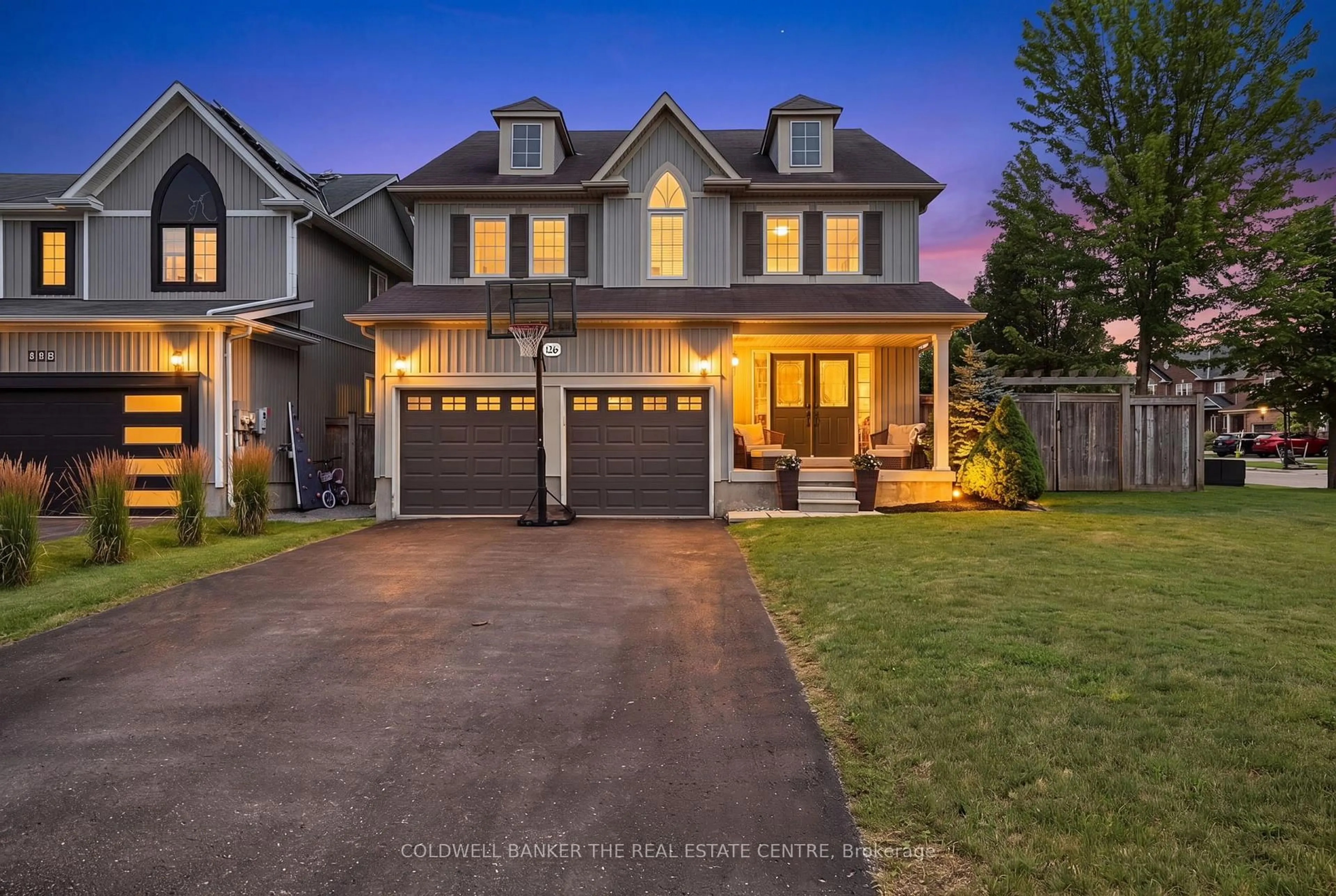 Unknown for 126 Donald Stewart Cres, East Gwillimbury Ontario L0G 1M0