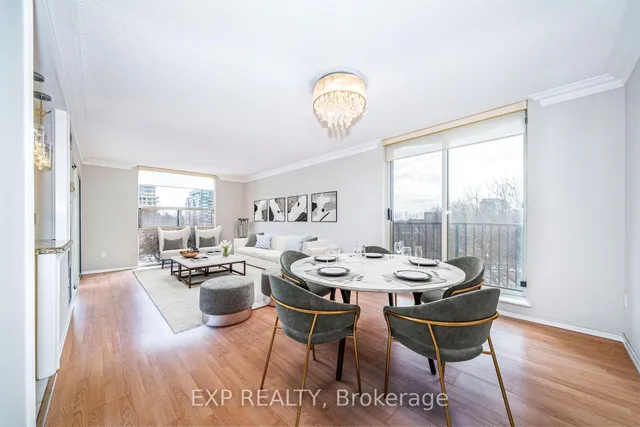 30 Harding Blvd #404, Richmond Hill 2