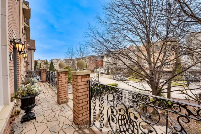 117 Theodore Pl, Vaughan 4
