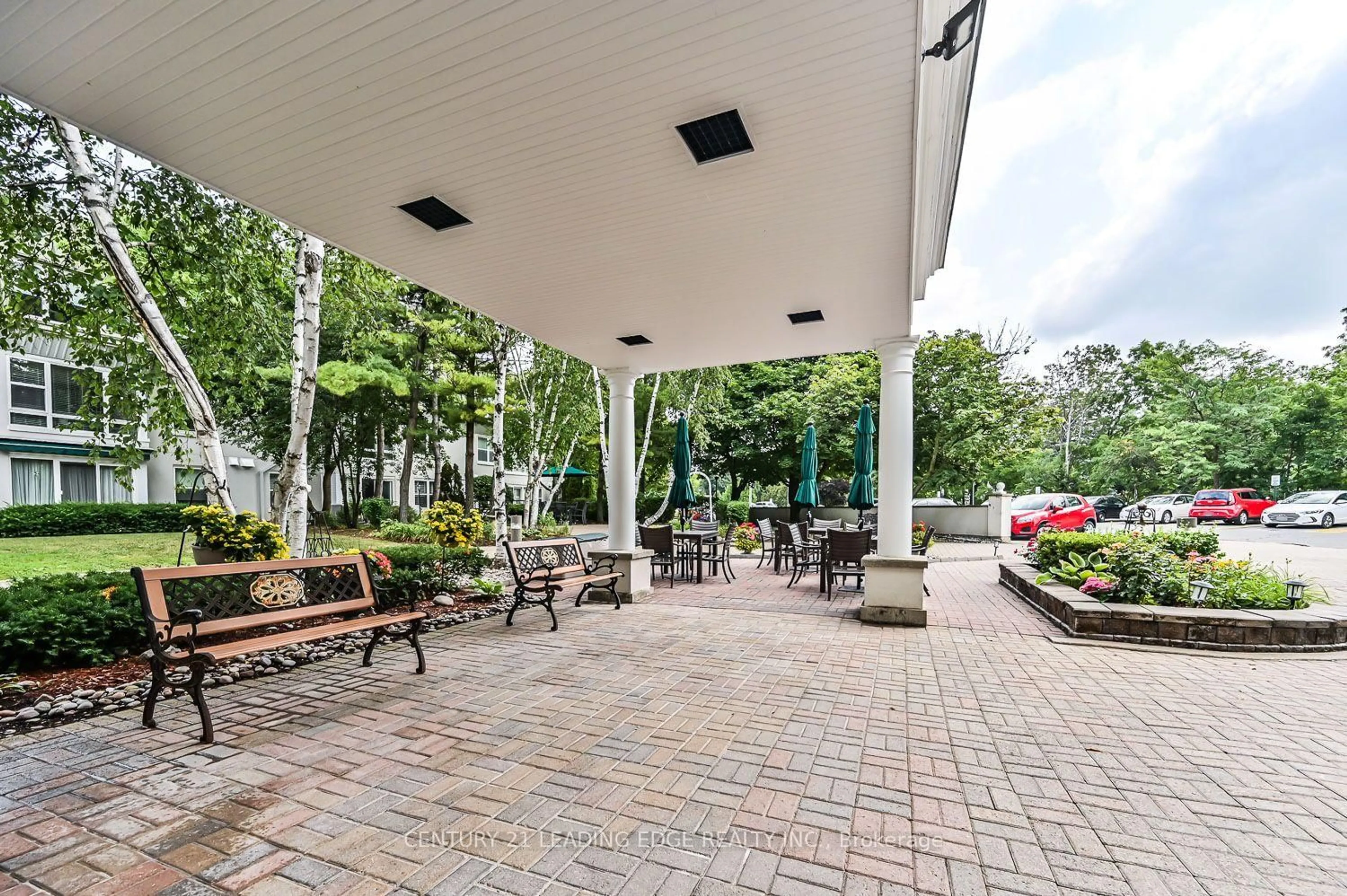 Patio, unknown for 100 Anna Russell Way #103, Markham Ontario L3R 6C7