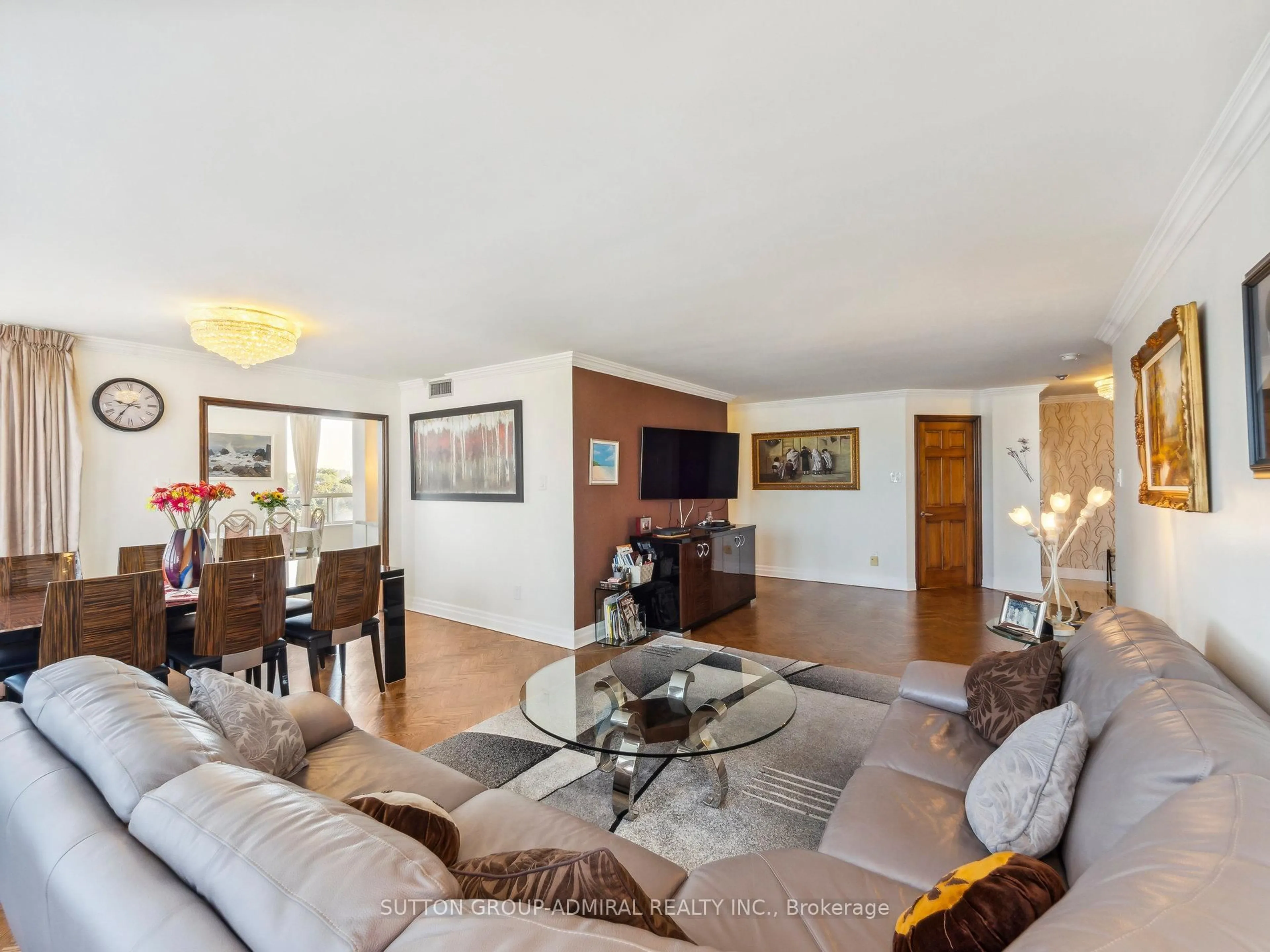 Living room with furniture, unknown for 7 Townsgate Dr #604, Vaughan Ontario L4J 7Z9