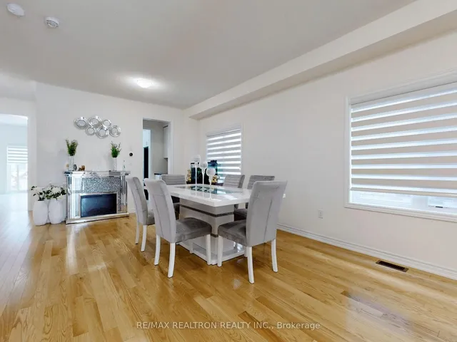 362 Danny Wheeler Blvd, Georgina 2