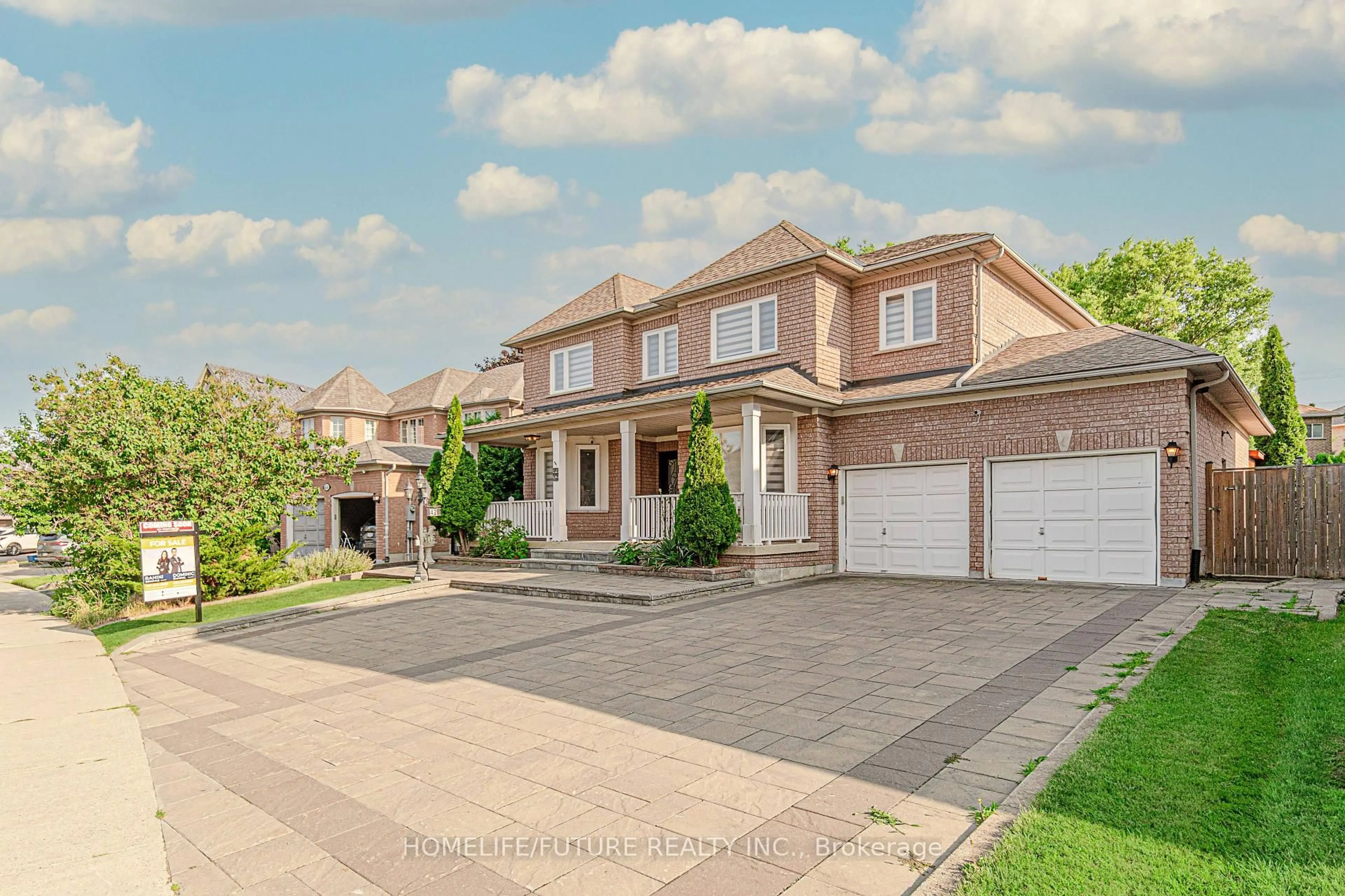 Home with brick exterior material, street for 42 Boxwood Cres, Markham Ontario L3S 3P6