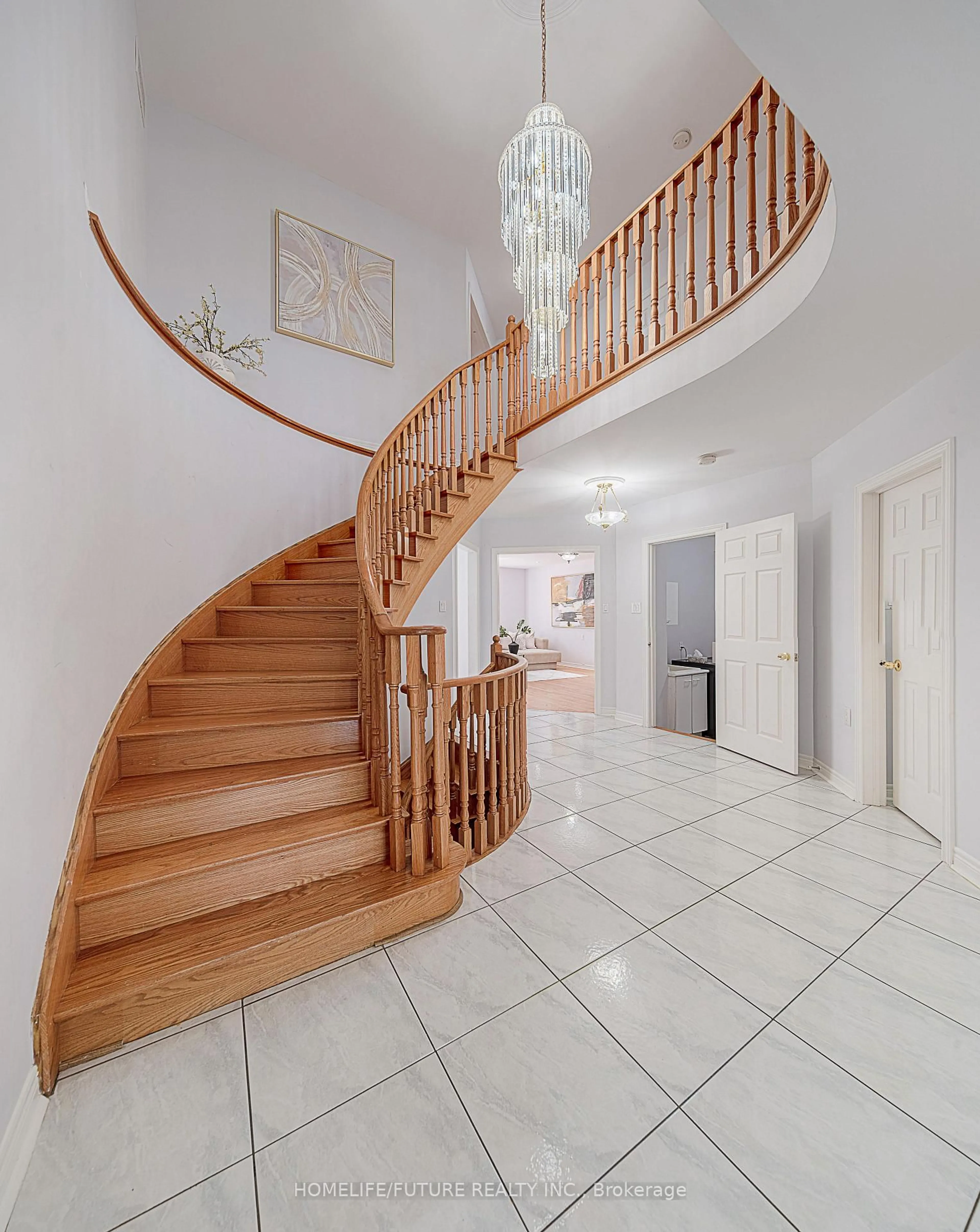 Stairs for 42 Boxwood Cres, Markham Ontario L3S 3P6