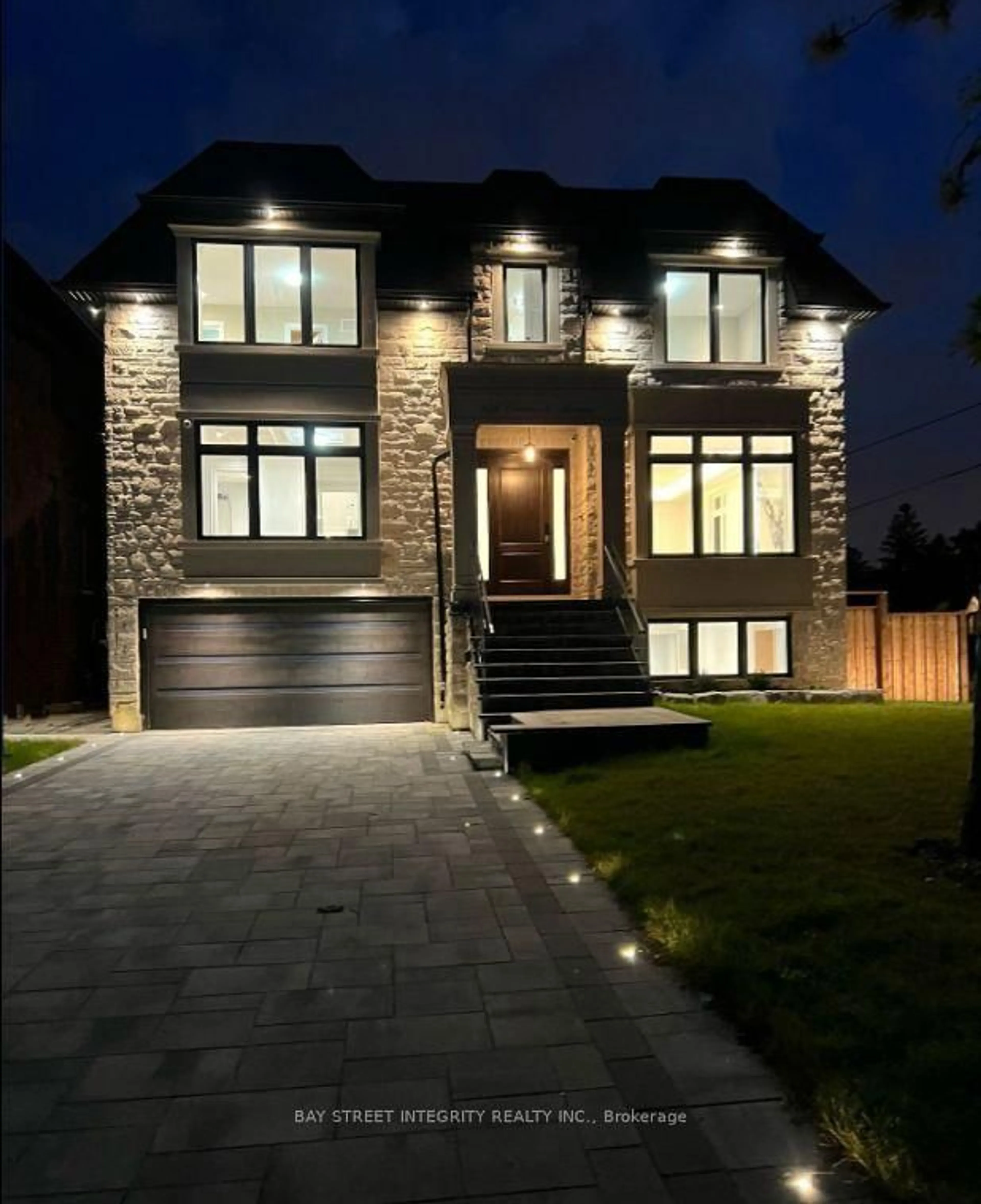 Home with brick exterior material, street for 158 Elmwood Ave, Richmond Hill Ontario L4C 1L1