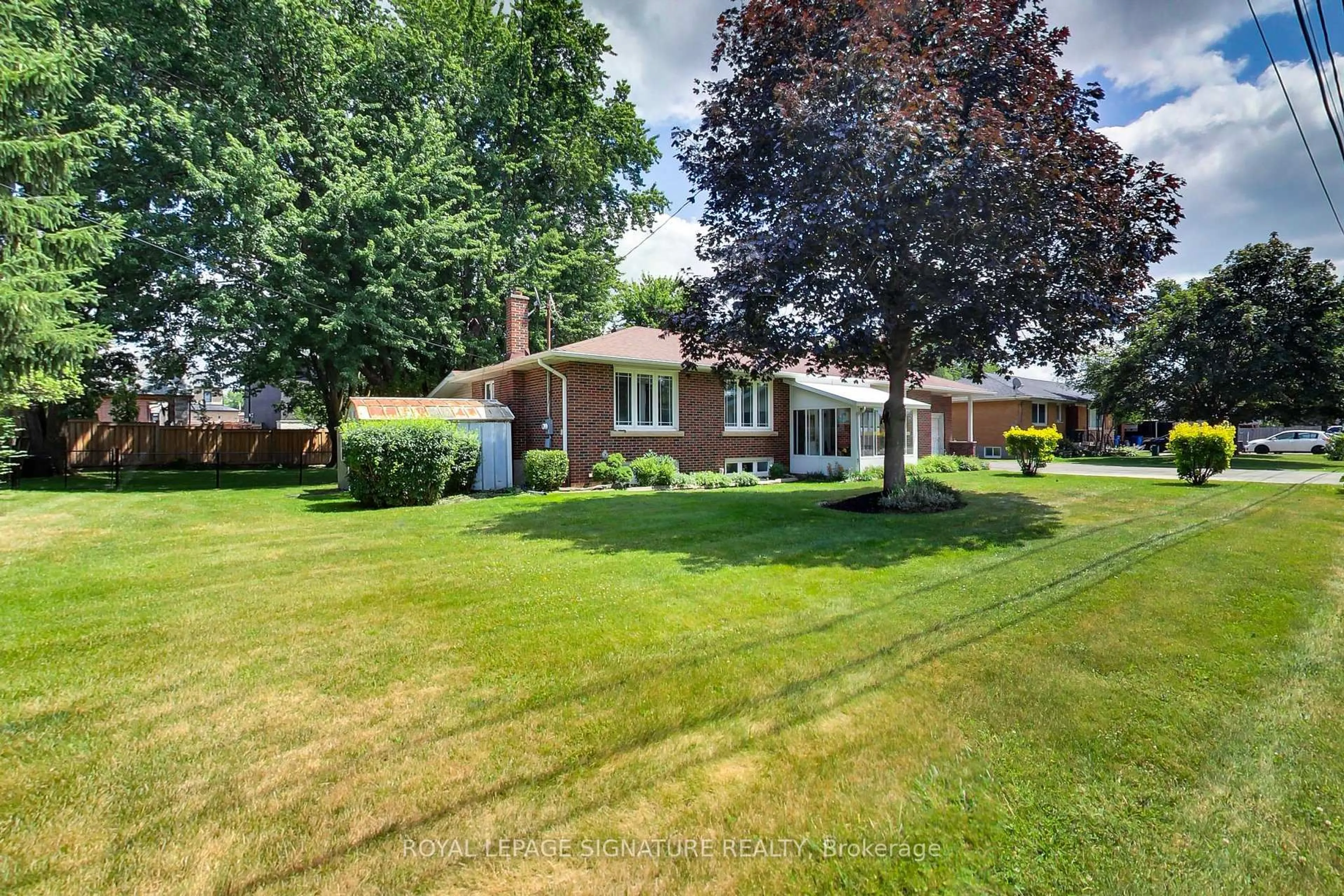 Home with brick exterior material, street for 12881 27 Highway, King Ontario L0G 1N0