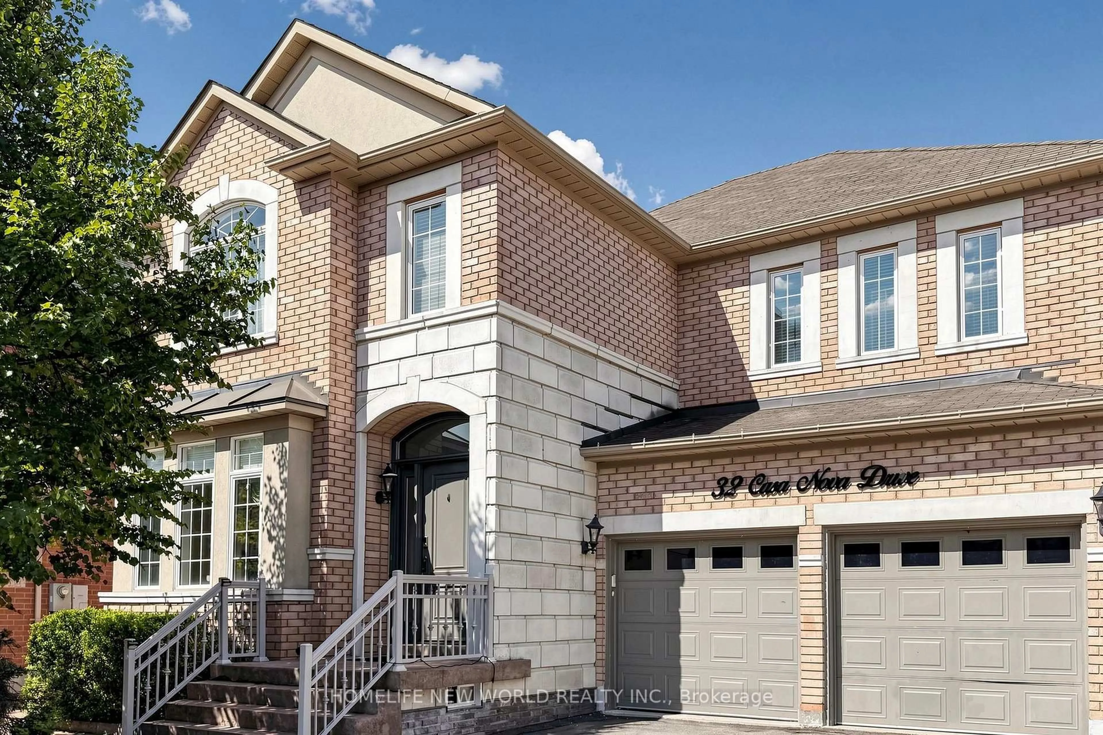 Home with brick exterior material, street for 32 Casa Nova Dr, Vaughan Ontario L4H 3A1