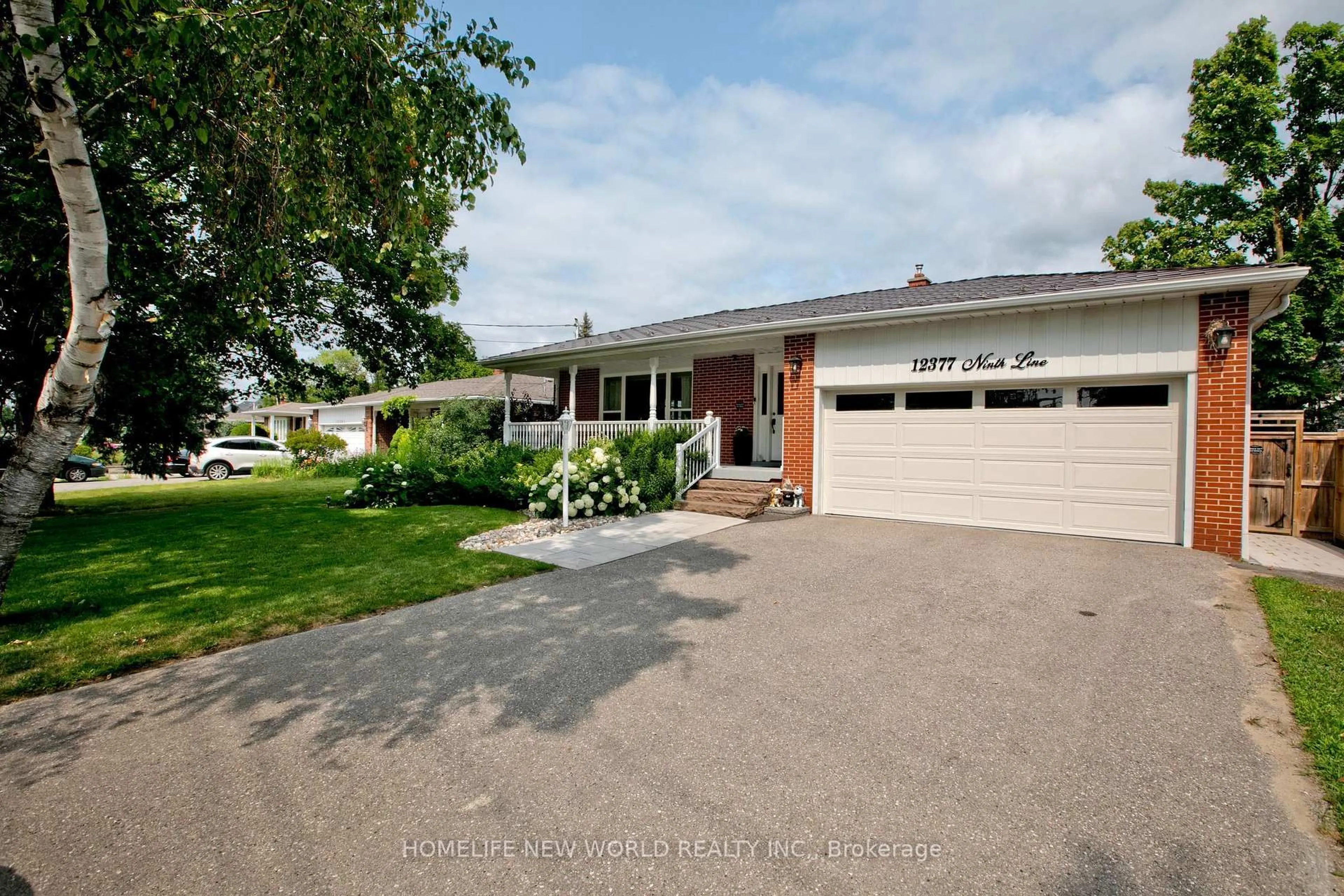 A pic from outside/outdoor area/front of a property/back of a property/a pic from drone, street for 12377 Ninth Line, Whitchurch-Stouffville Ontario L4A 1C2