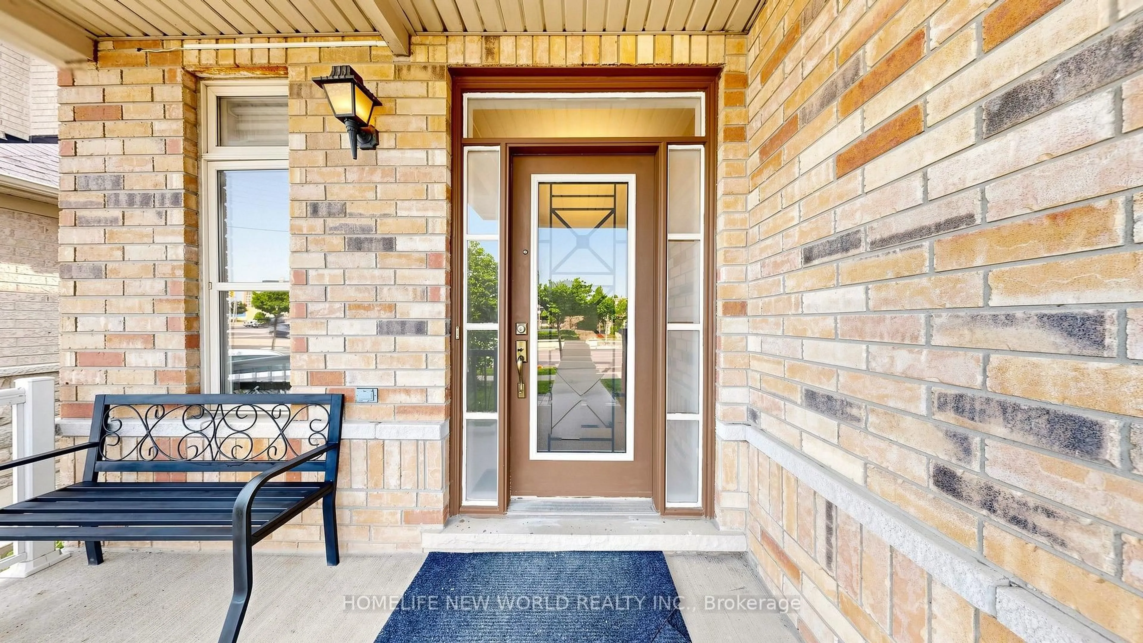 Indoor entryway for 663 Peter Rupert Ave, Vaughan Ontario L6A 0S2