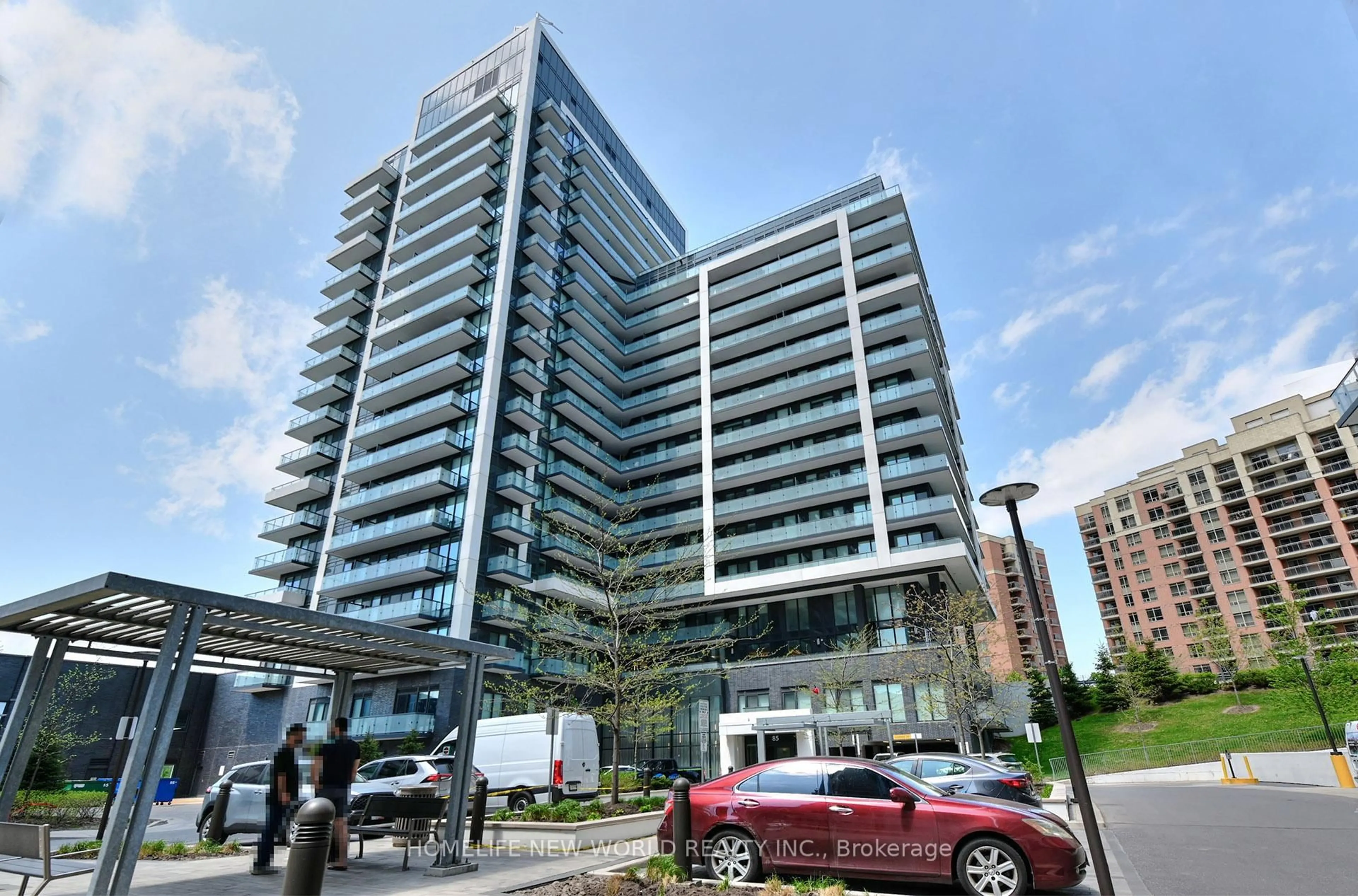 Unknown for 85 Oneida Cres #811, Richmond Hill Ontario L4B 0H3
