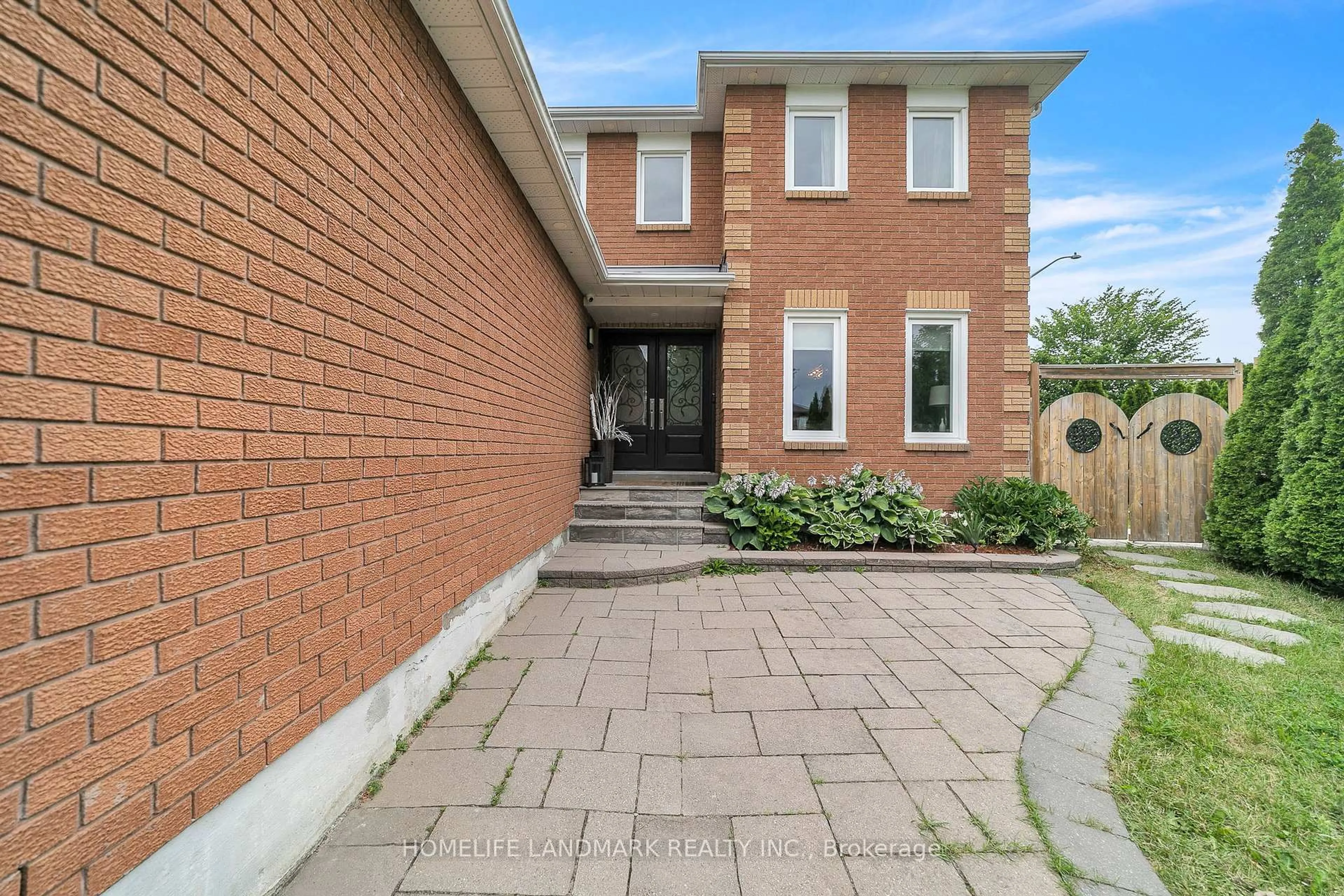 Home with brick exterior material, street for 36 Coldstream Cres, Richmond Hill Ontario L4S 1E5