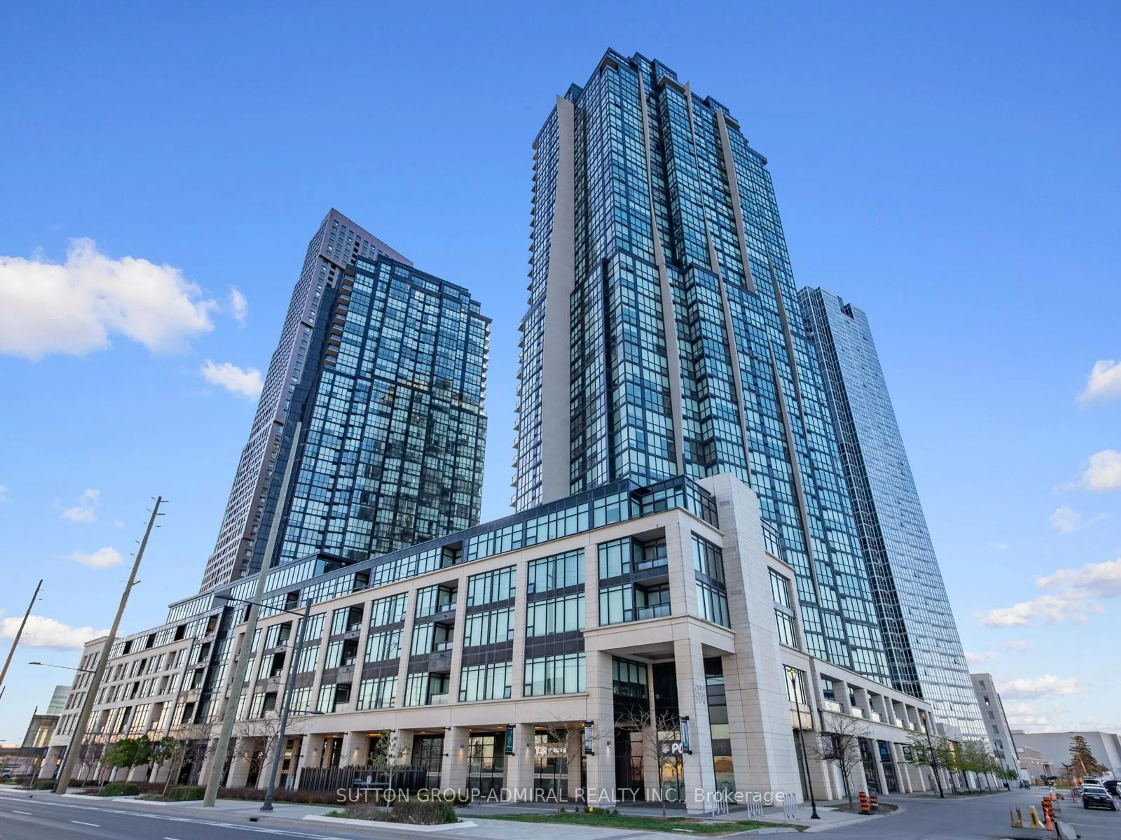 Indoor foyer for 2900 Highway 7 #512, Vaughan Ontario L4K 0G3