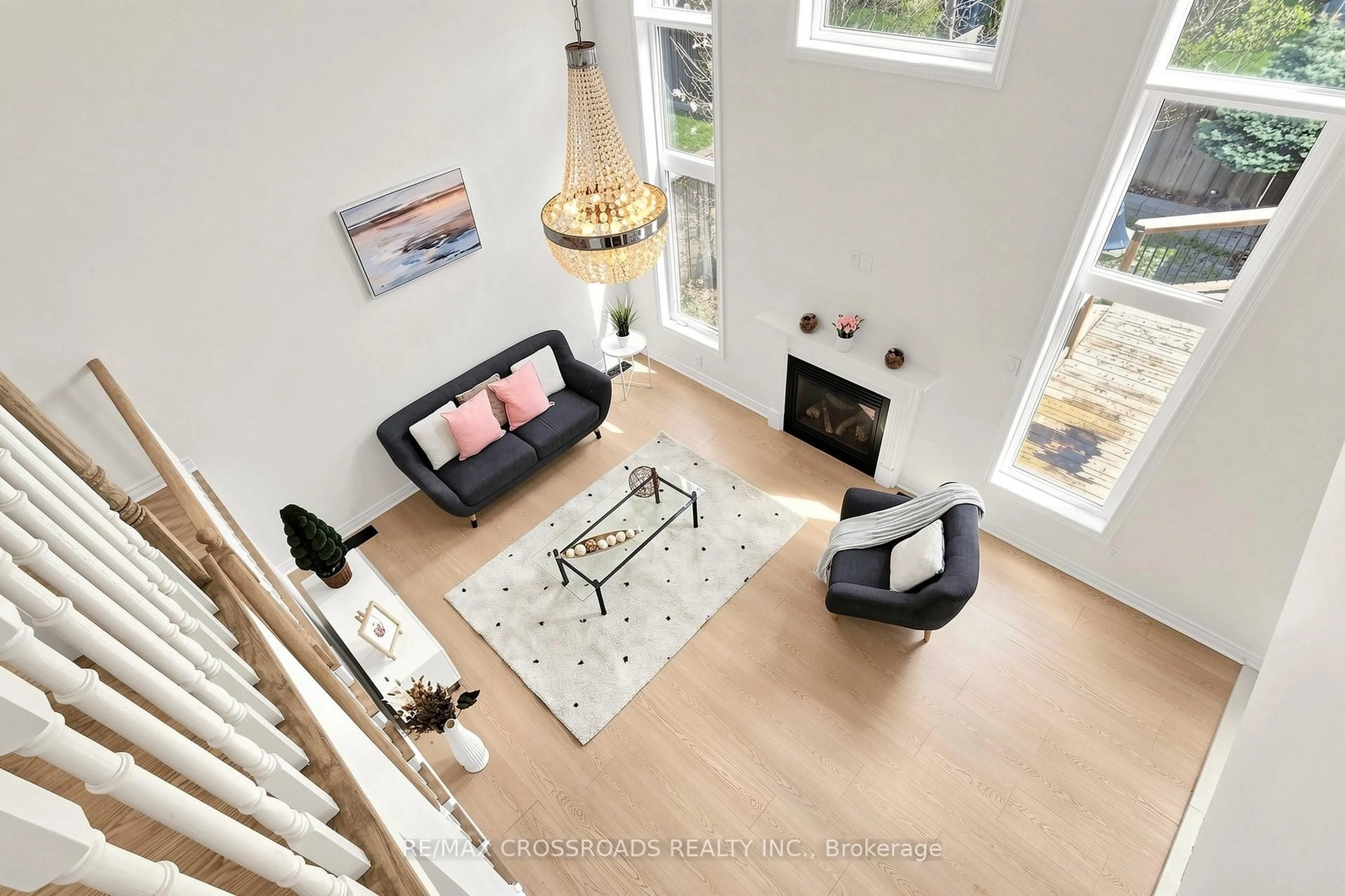 Living room with furniture, unknown for 55 John Link Ave, Georgina Ontario L0E 1R0