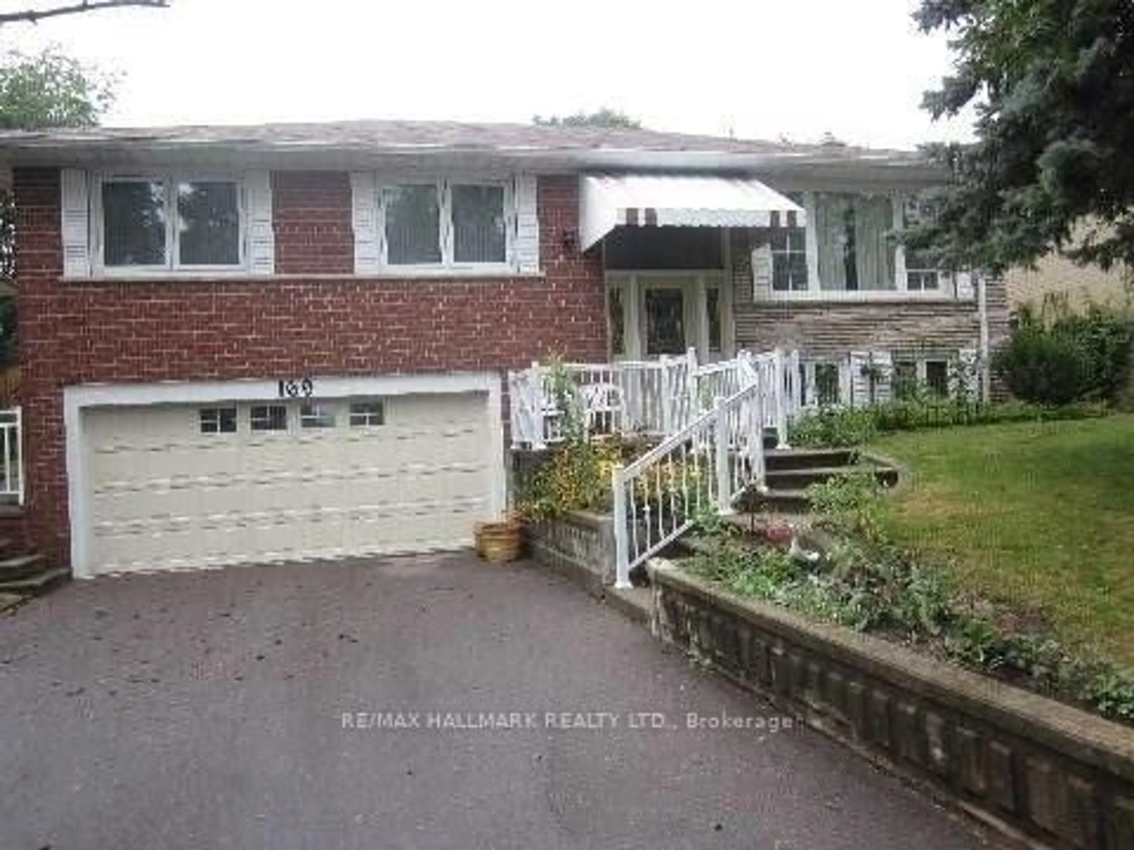 Unknown for 169 Trayborn Dr, Richmond Hill Ontario L4C 4K9