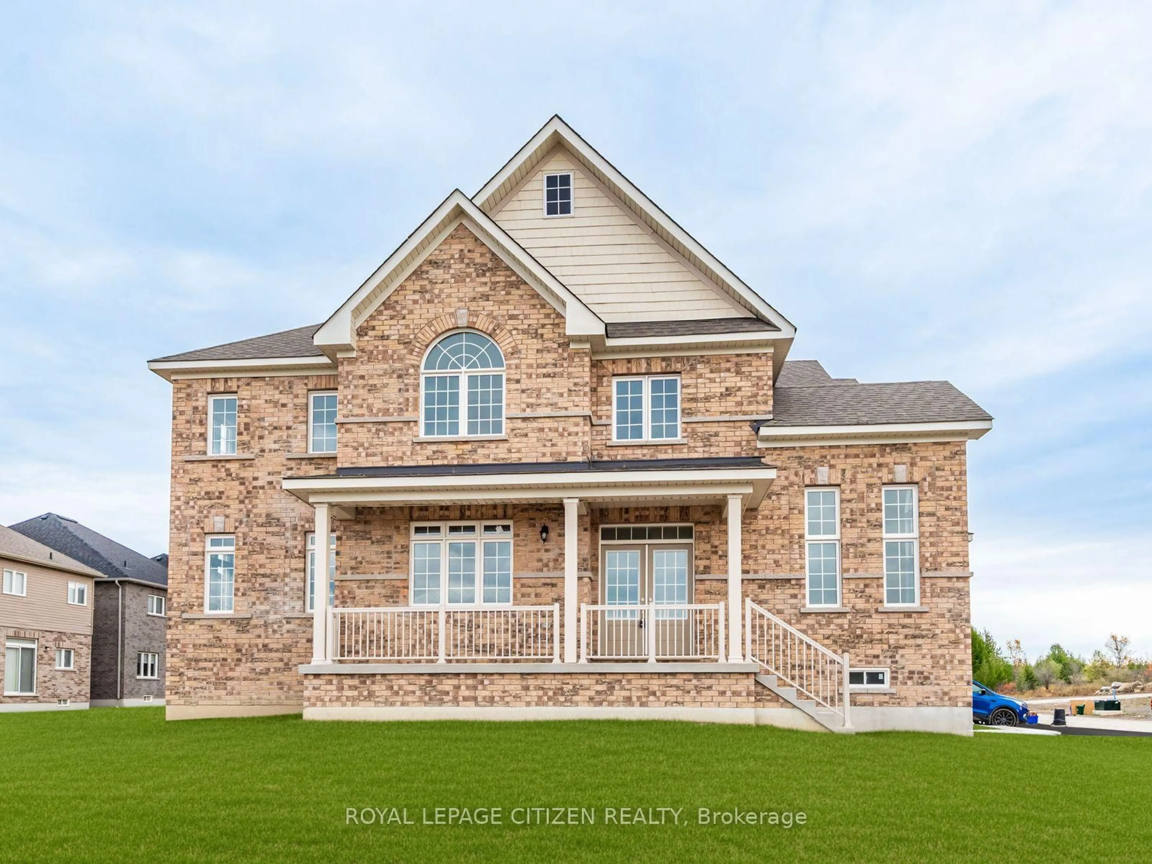 Home with brick exterior material, building for 2 Wayne Allison Dr, Georgina Ontario L0E 1R0