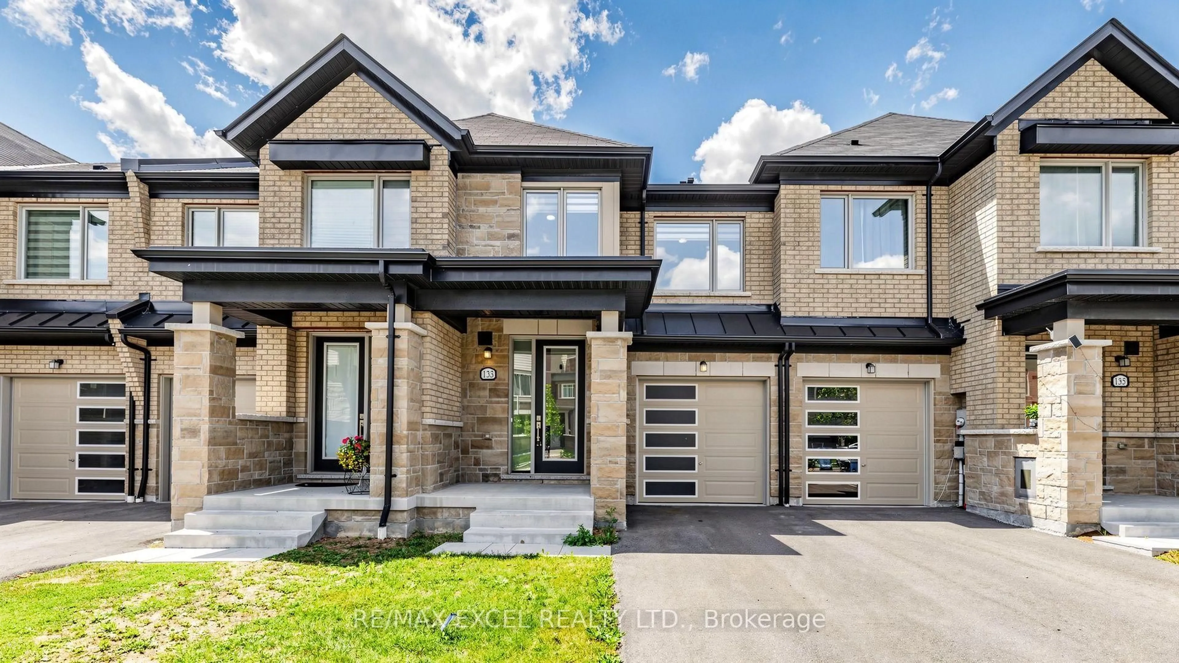 Home with brick exterior material, street for 133 Lageer Dr, Whitchurch-Stouffville Ontario L4A 4V2