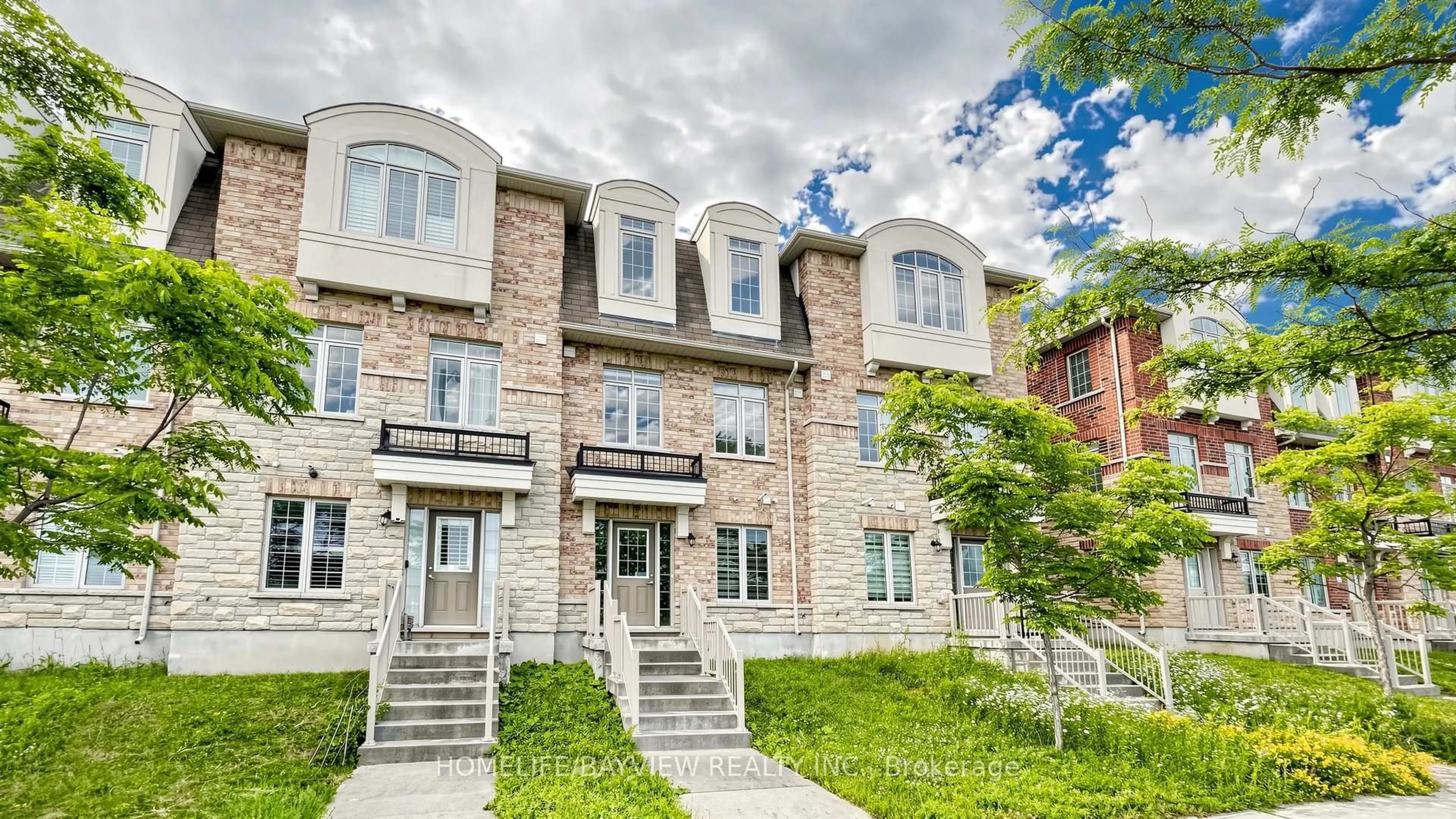 Home with brick exterior material, street for 10981 Woodbine Ave, Markham Ontario L6C 0X4