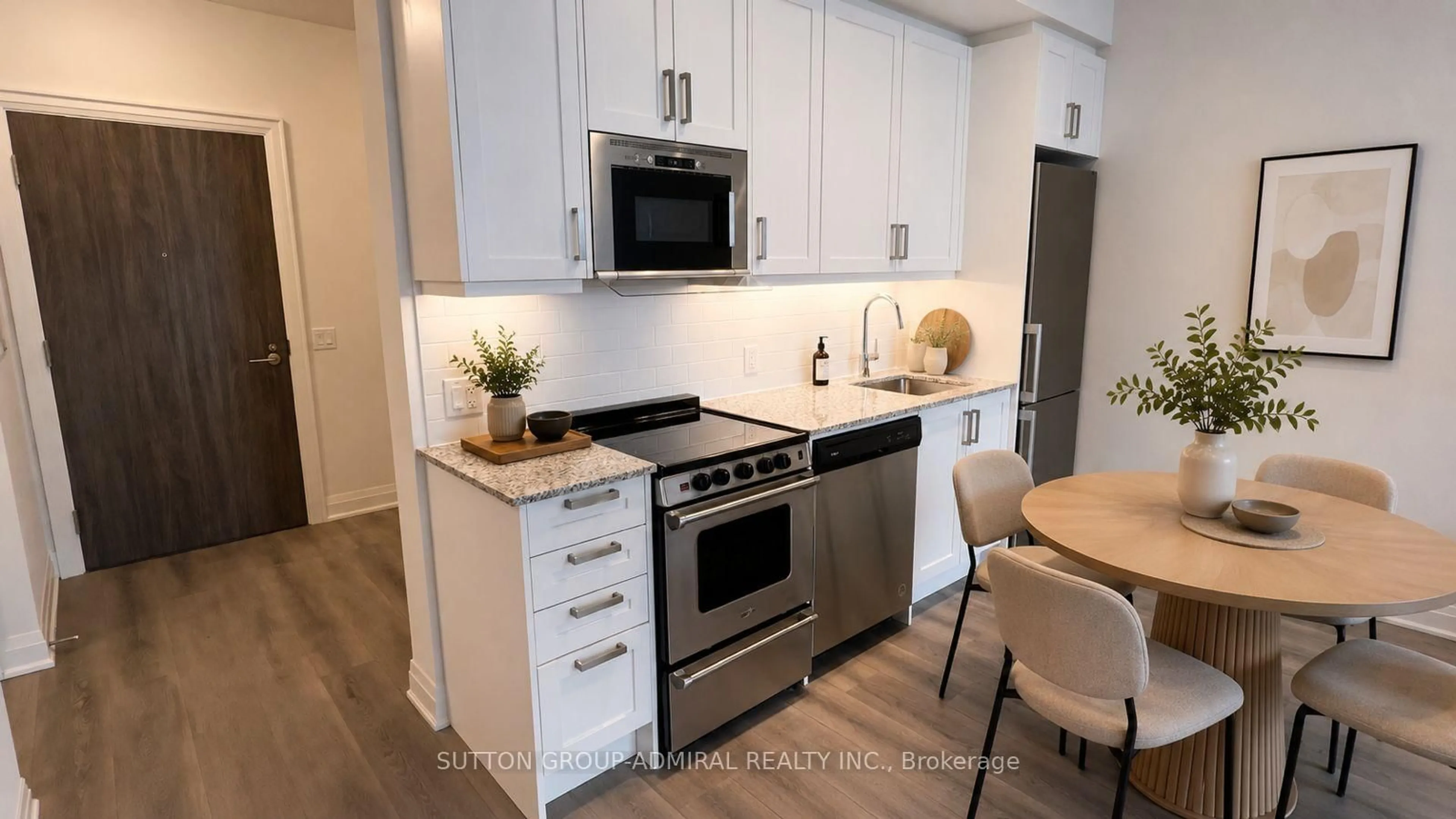 Open concept kitchen, unknown for 10 Gatineau Dr #913, Vaughan Ontario L4J 0L2