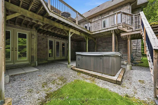 46 Lake Woods Dr, Whitchurch-Stouffville 5