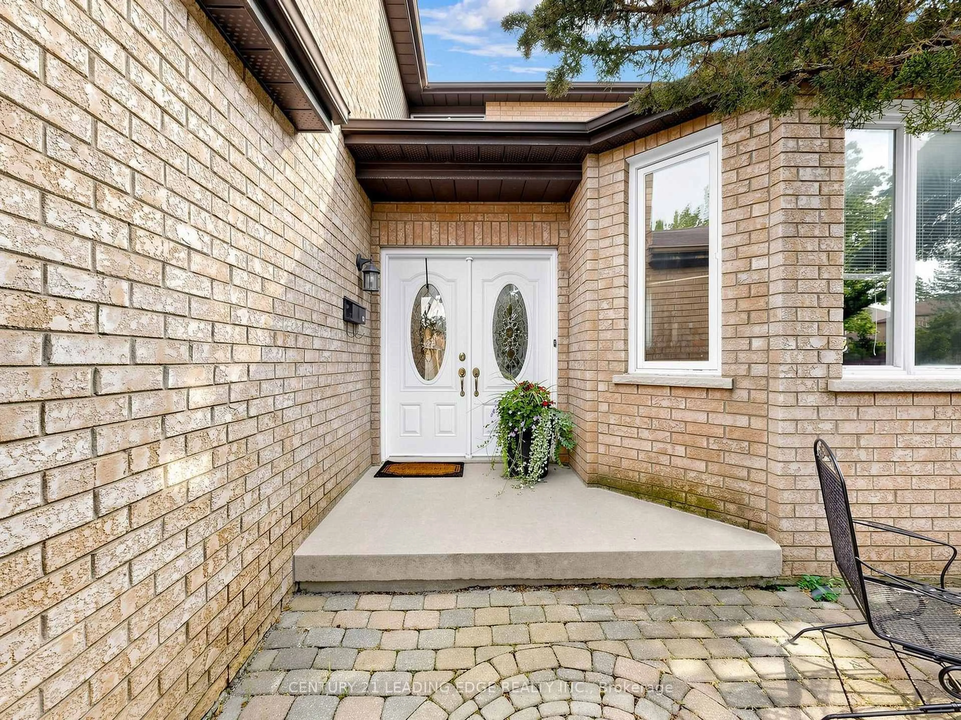 Home with brick exterior material, street for 379 Manhattan Dr, Markham Ontario L3P 1J2