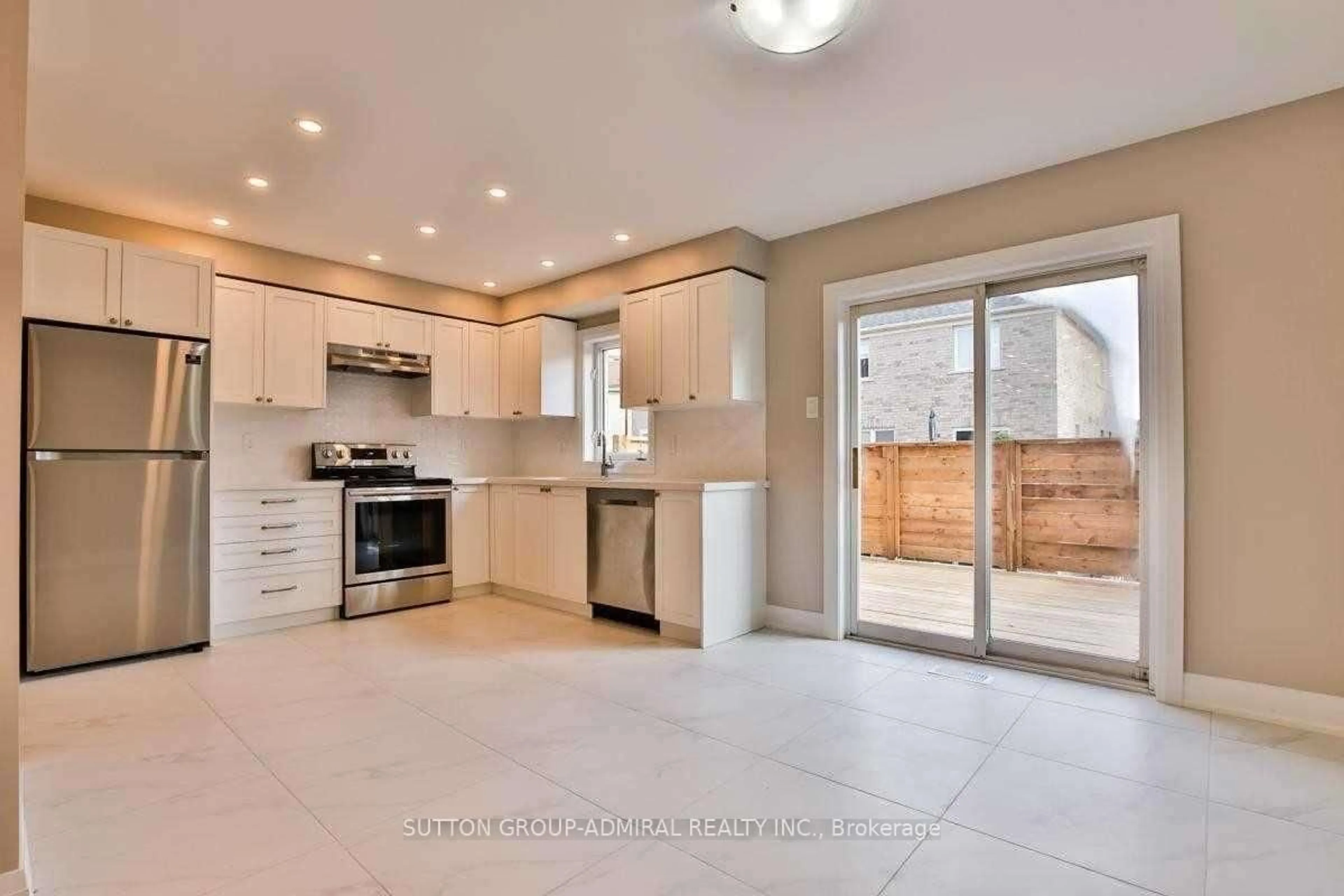 Open concept kitchen, ceramic/tile floor for 99 Maple Sugar Lane, Vaughan Ontario L4J 8M8