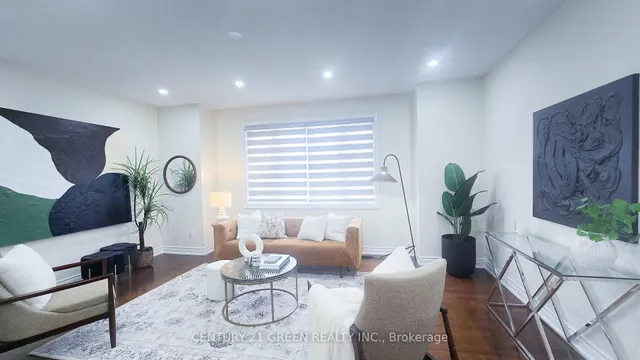 61 Magdalan Cres, Richmond Hill 5