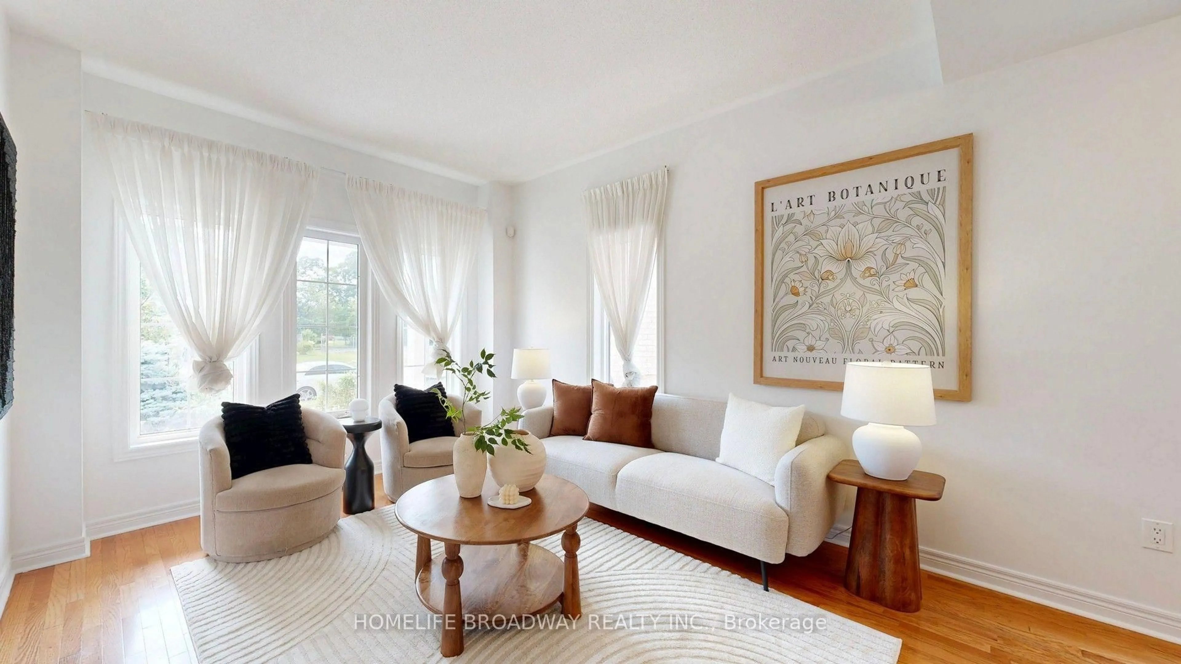 Living room with furniture, wood/laminate floor for 11 Melbourne Dr, Richmond Hill Ontario L4S 2V3