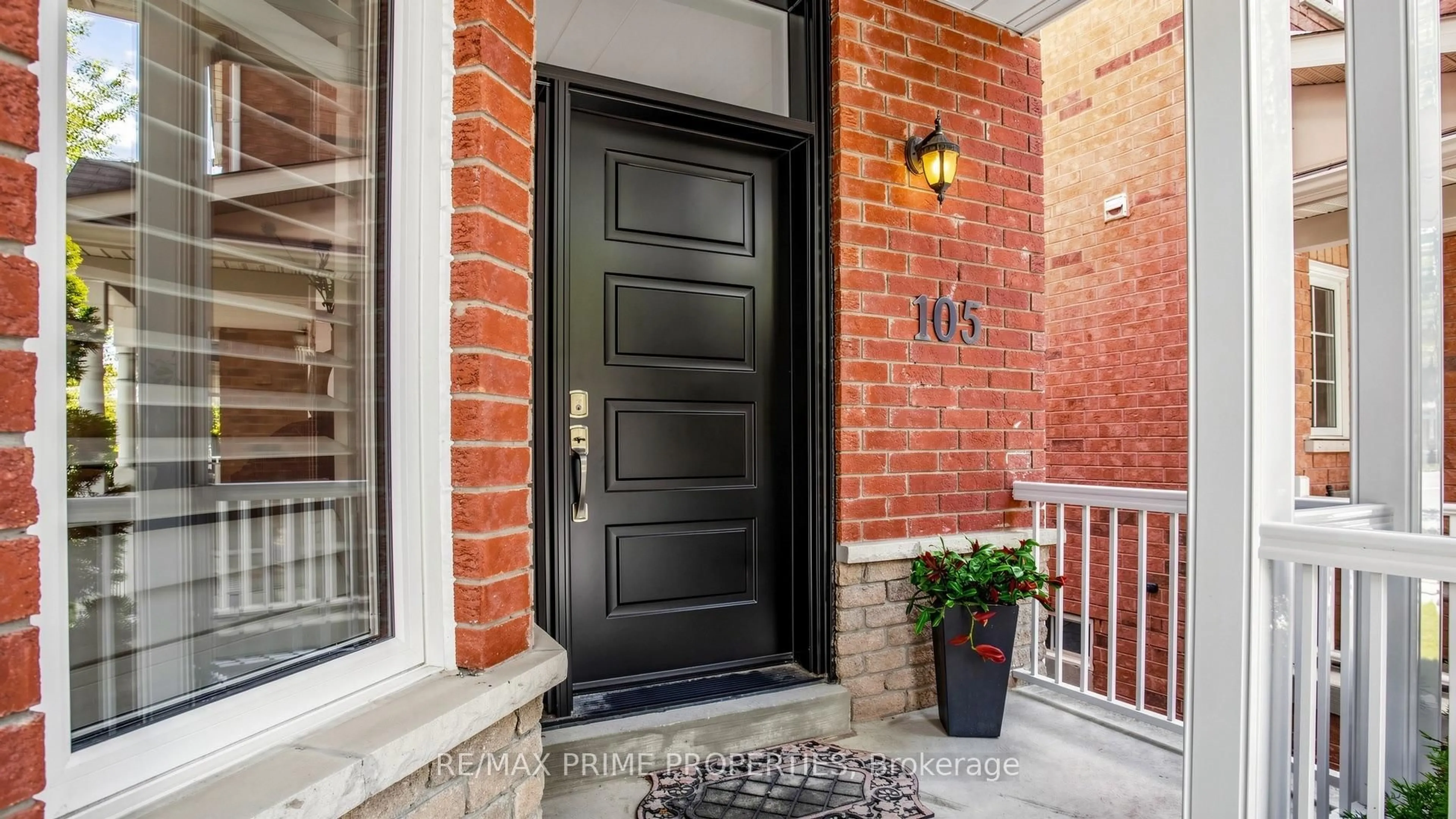 Unknown for 105 Settlement Park Ave, Markham Ontario L6B 1B6