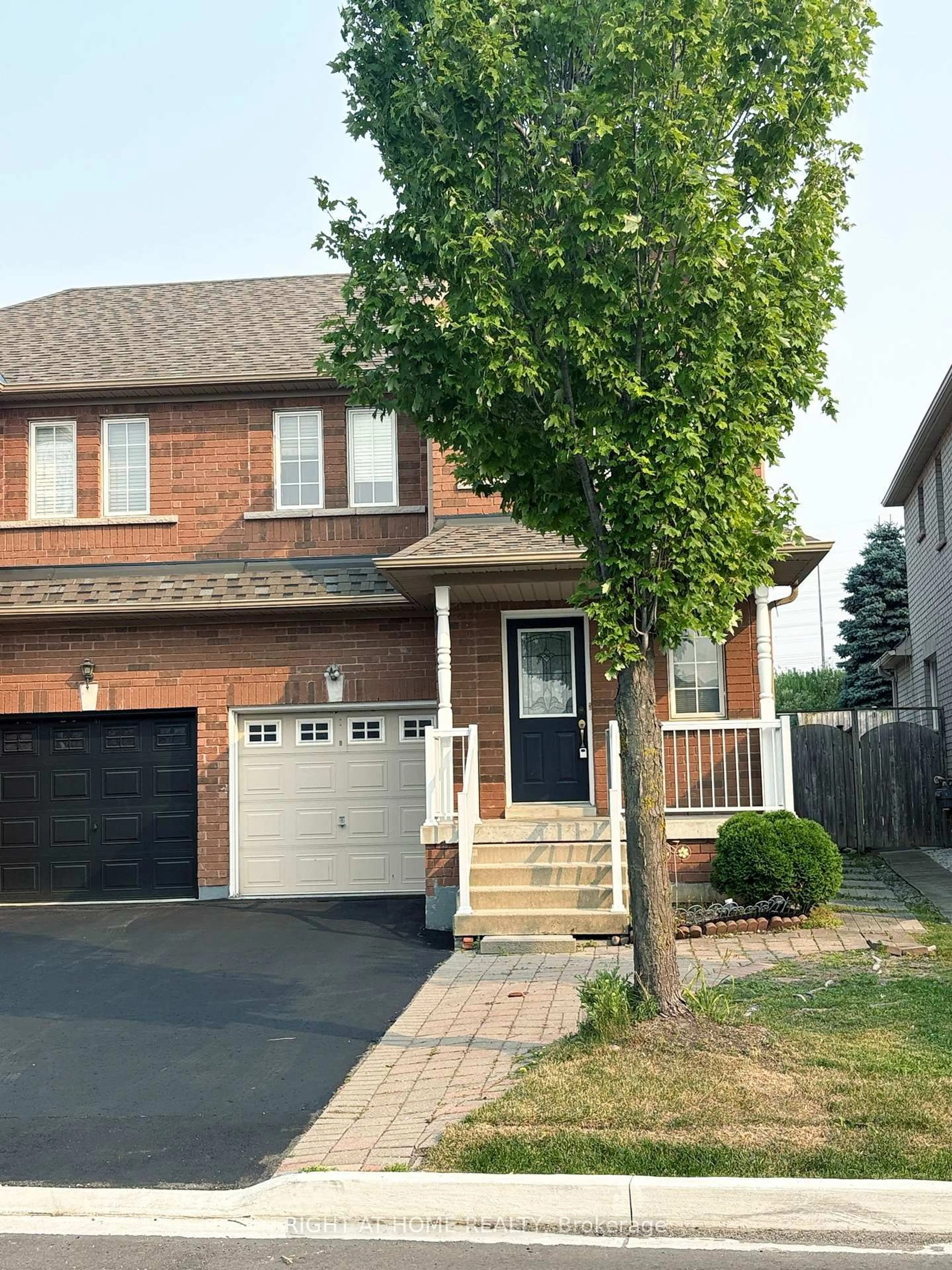 Home with brick exterior material, street for 737 Caboto Tr, Markham Ontario L3R 5W4