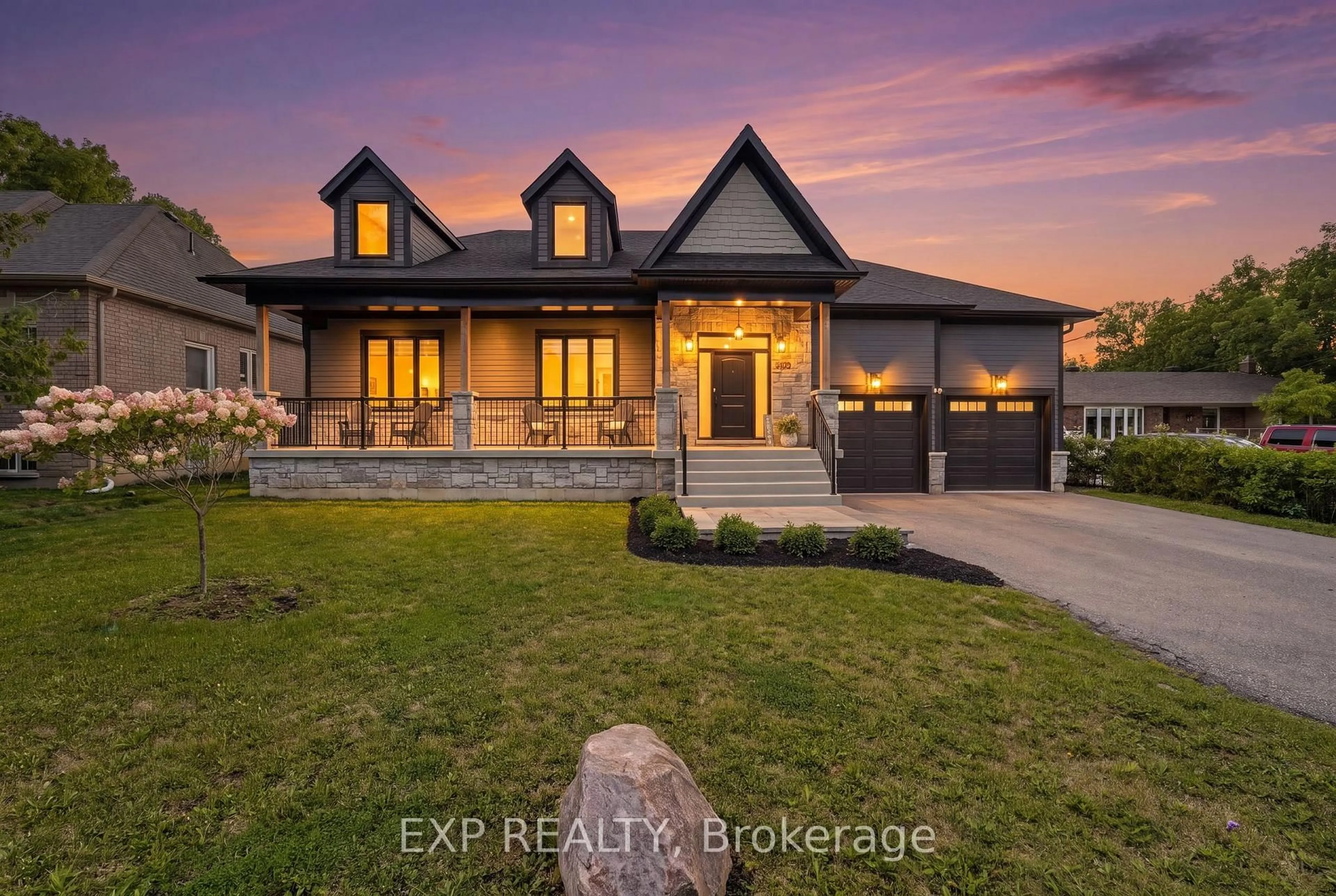 Home with brick exterior material, street for 30 Brule Lakeway, Georgina Ontario L0E 1L0