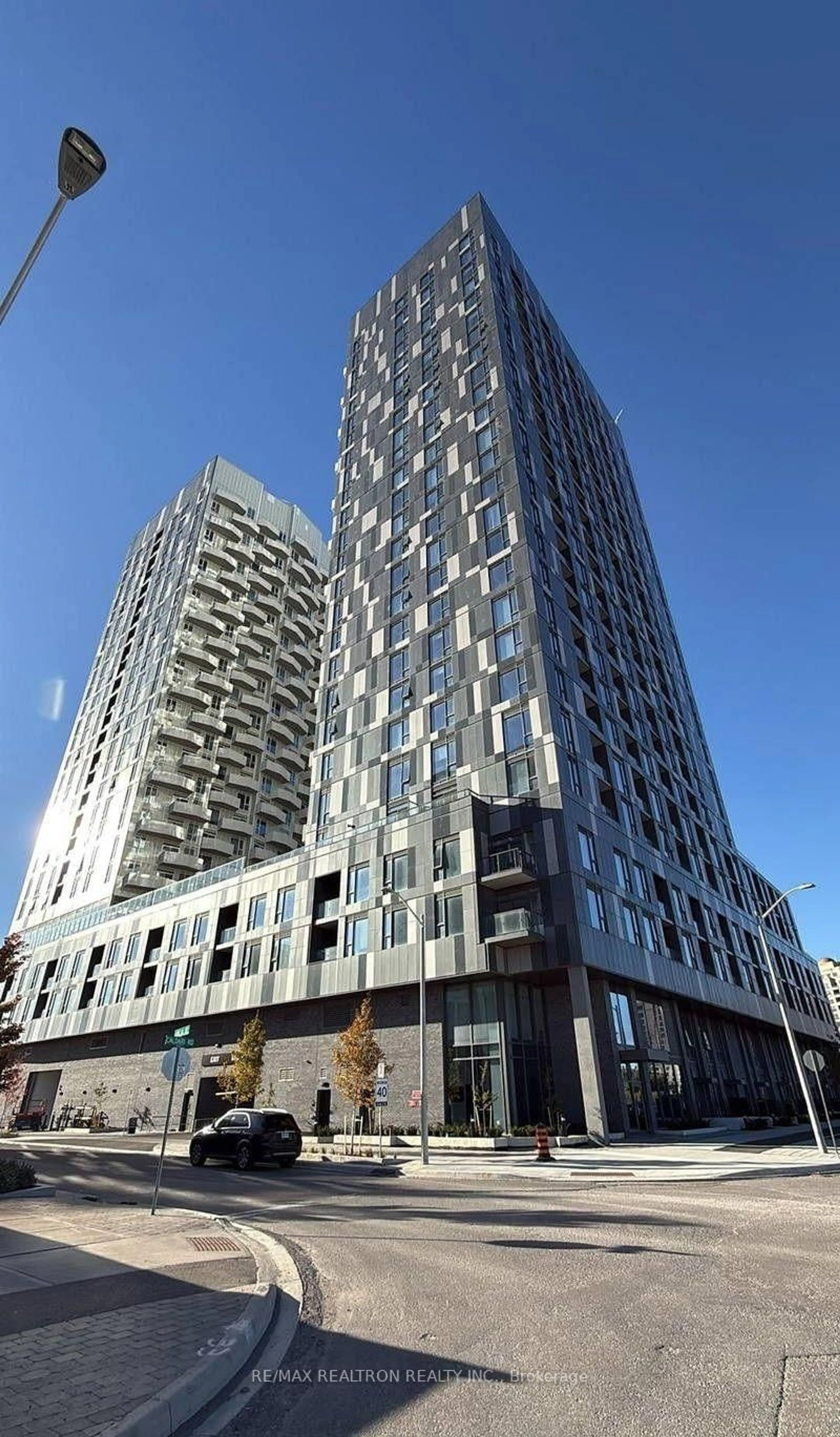 Unknown for 10 Abeja St #2321, Vaughan Ontario L4K 0R4