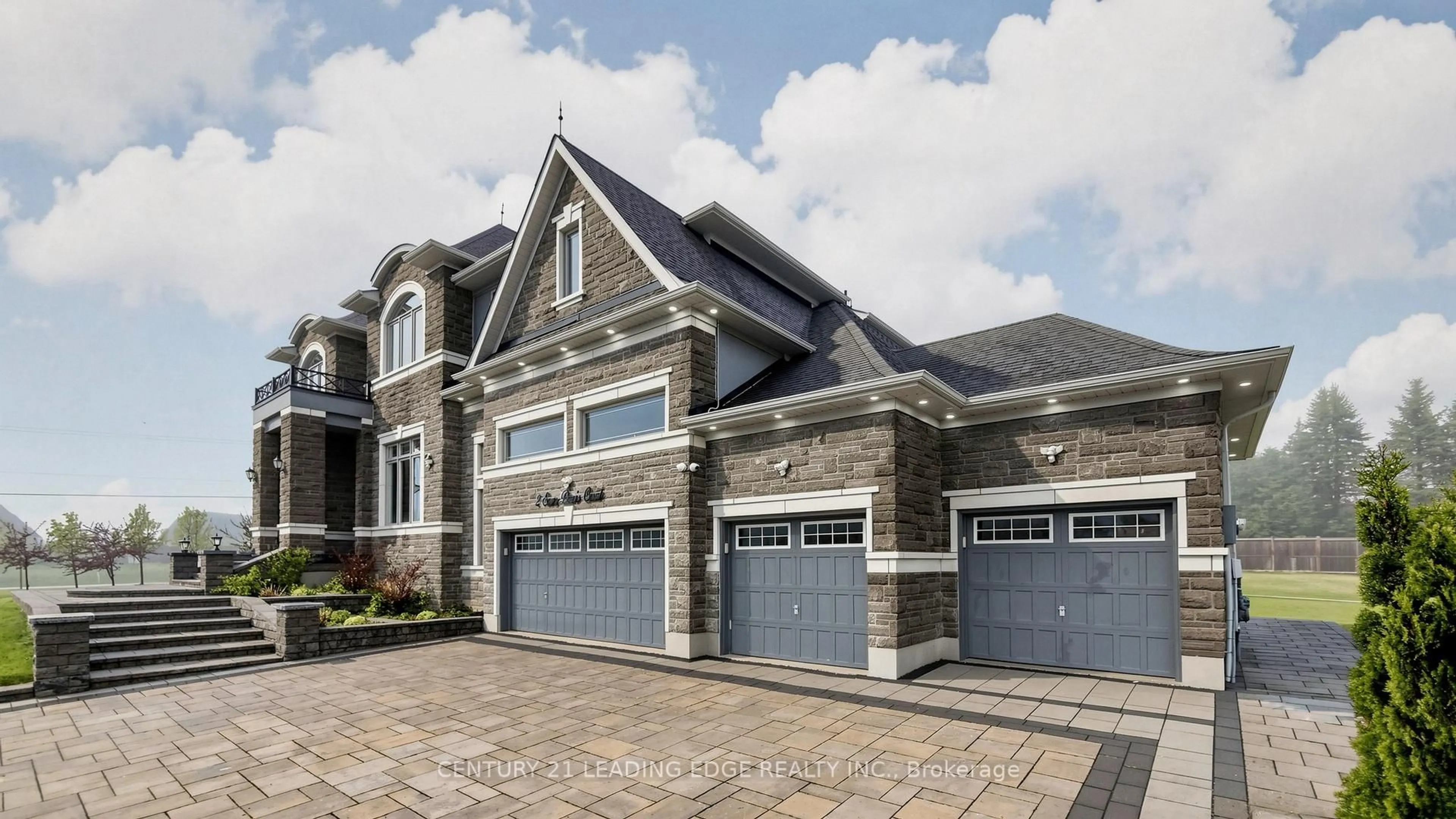 Home with brick exterior material, street for 2 Sam Davis Crt, Whitchurch-Stouffville Ontario L4A 4R4