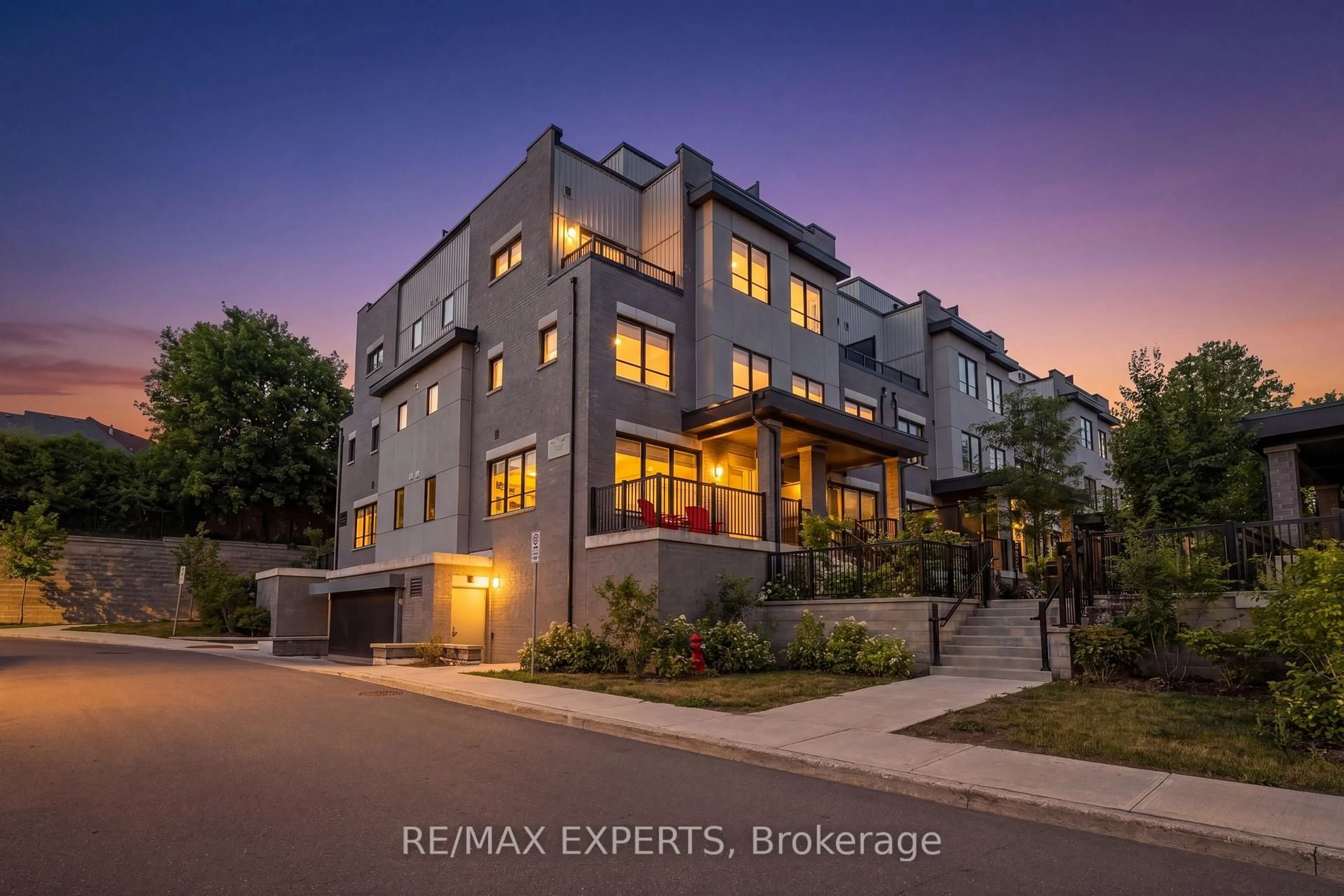Unknown for 31 Baynes Way #1, Bradford West Gwillimbury Ontario L3Z 4M3