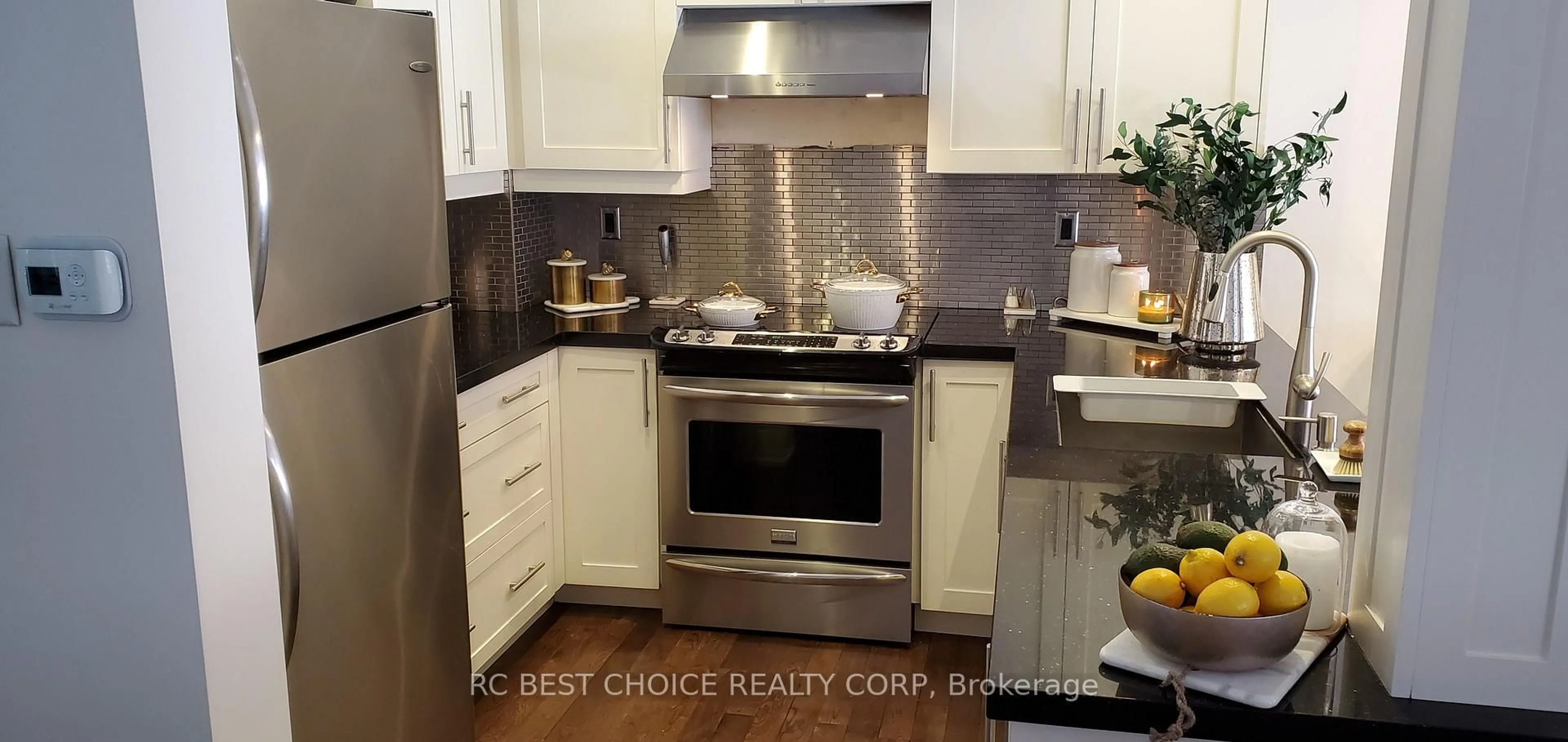 Contemporary kitchen, ceramic/tile floor for 68 Carron Ave, Vaughan Ontario L6A 1Y6