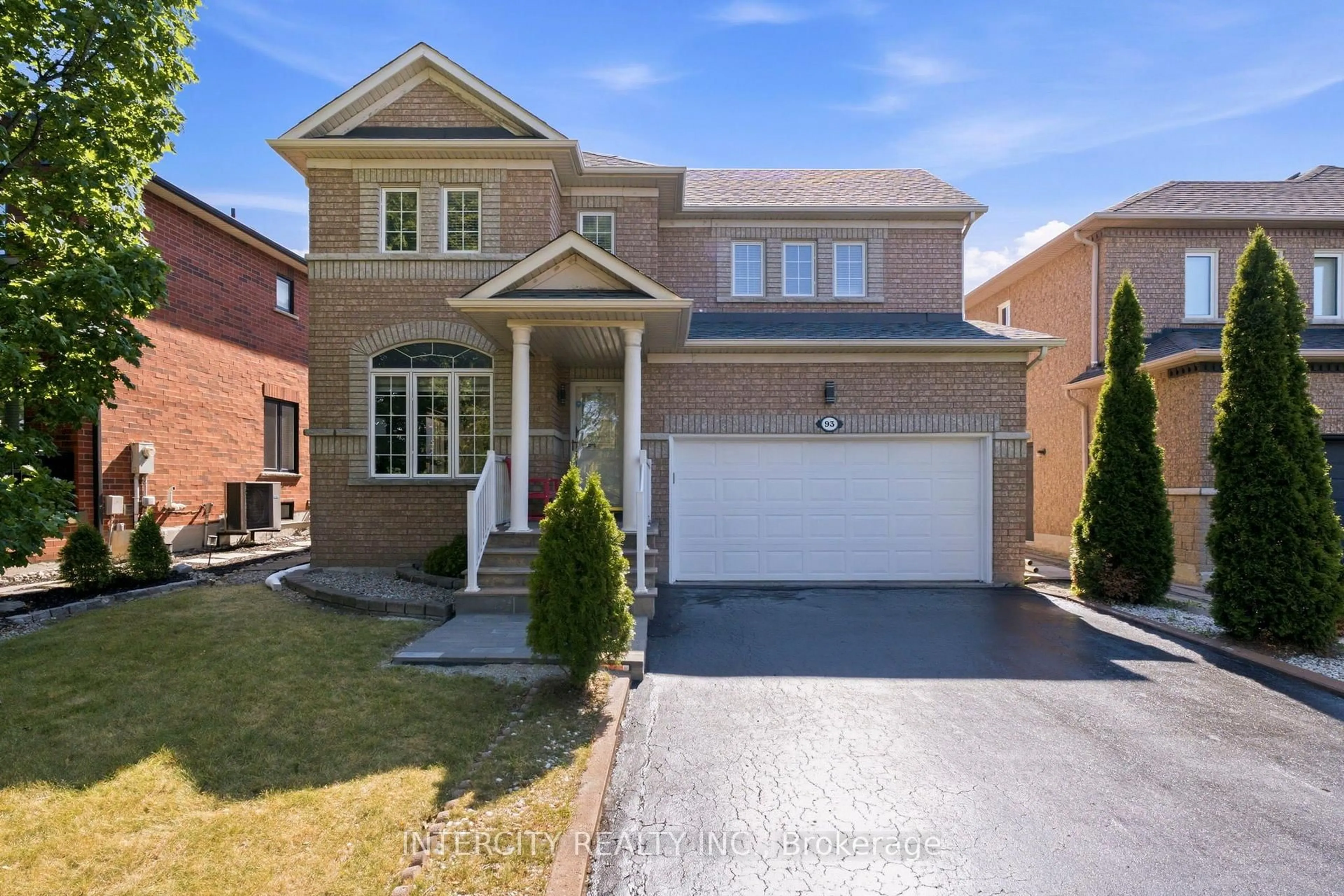 Home with brick exterior material, street for 93 Chalone Cres, Vaughan Ontario L4H 1V6