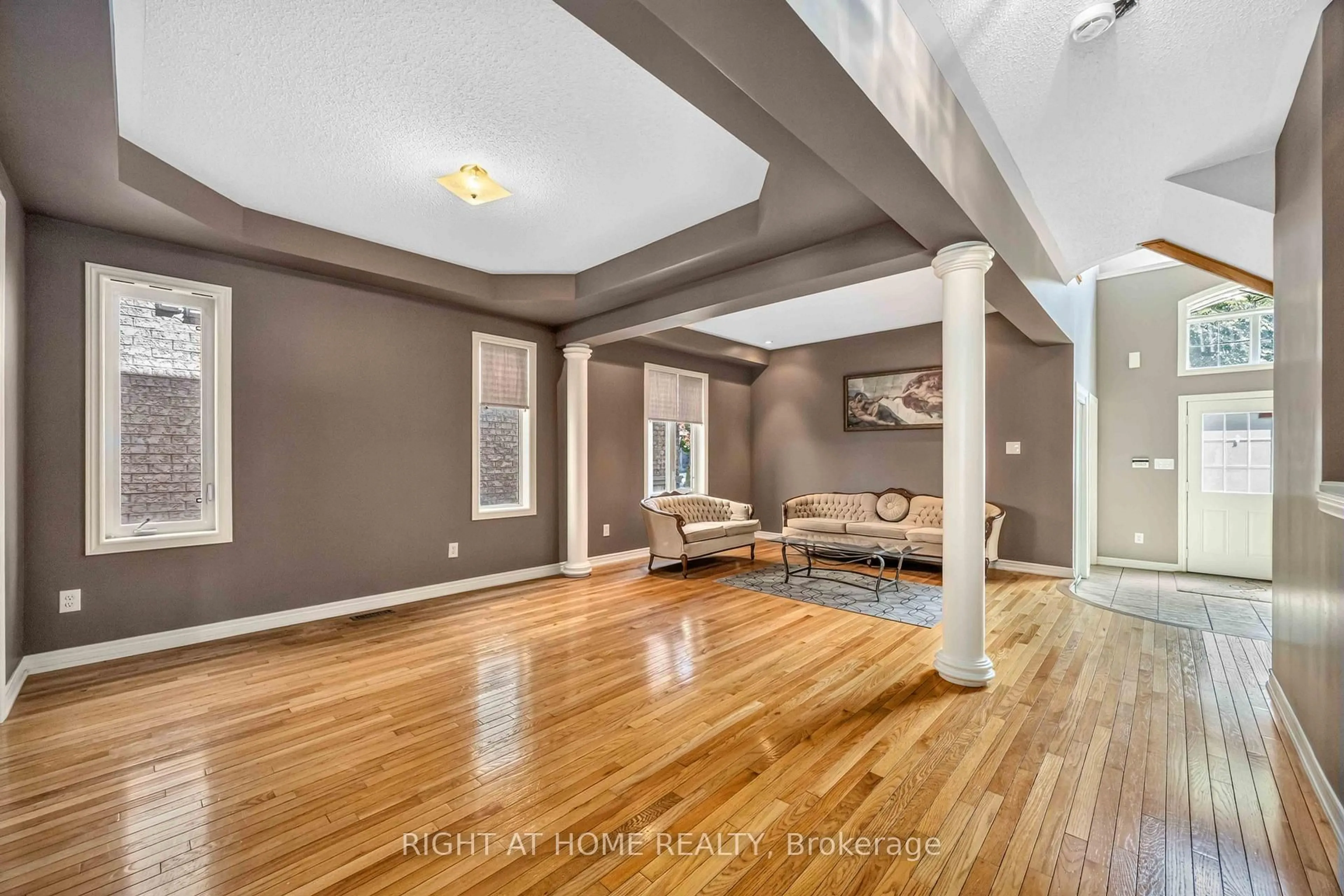 Unknown for 41 Foresta Dr, Vaughan Ontario L4H 0N4