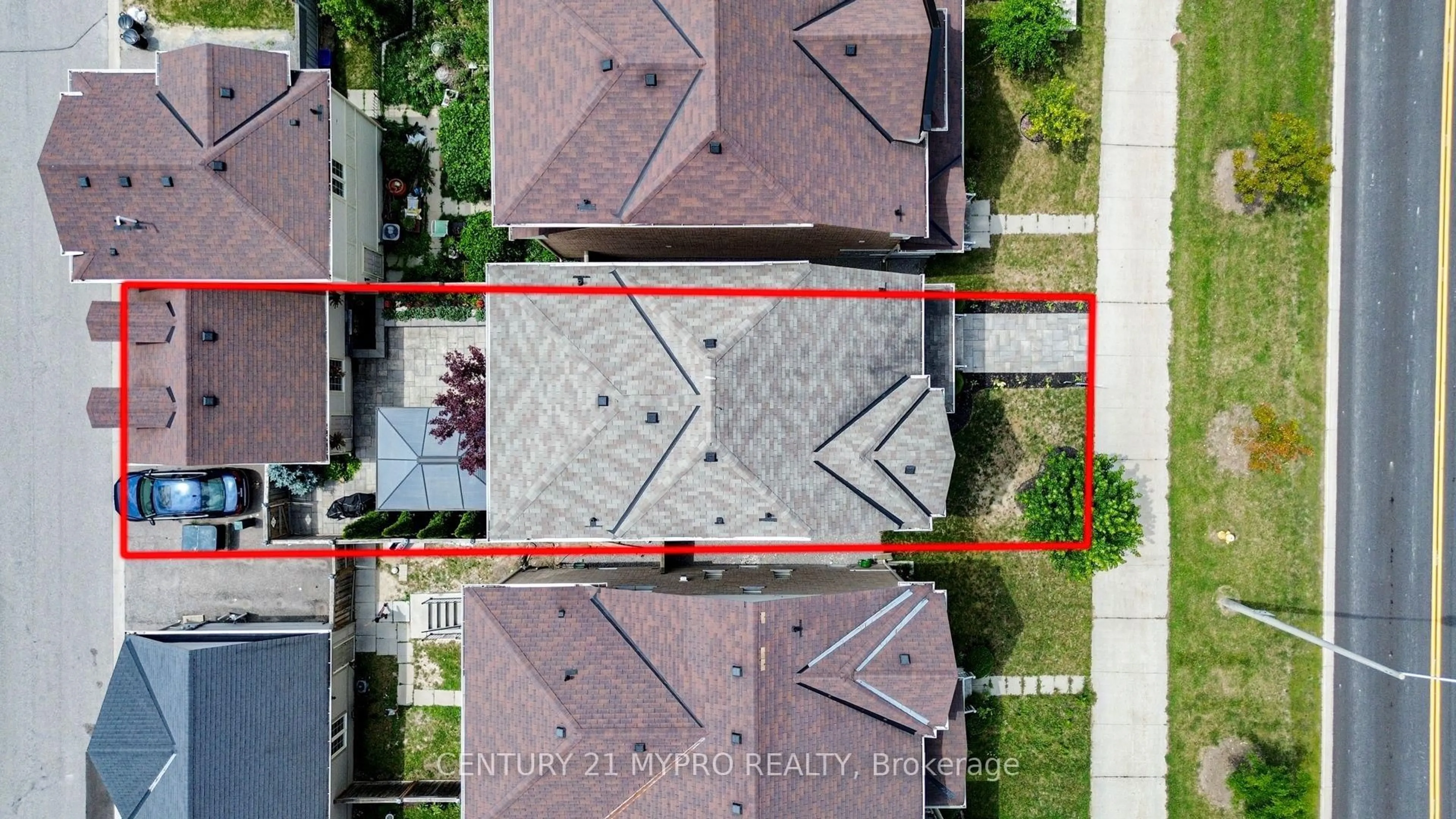 A pic from outside/outdoor area/front of a property/back of a property/a pic from drone, street for 2768 Donald Cousens Pkwy, Markham Ontario L6B 0X8