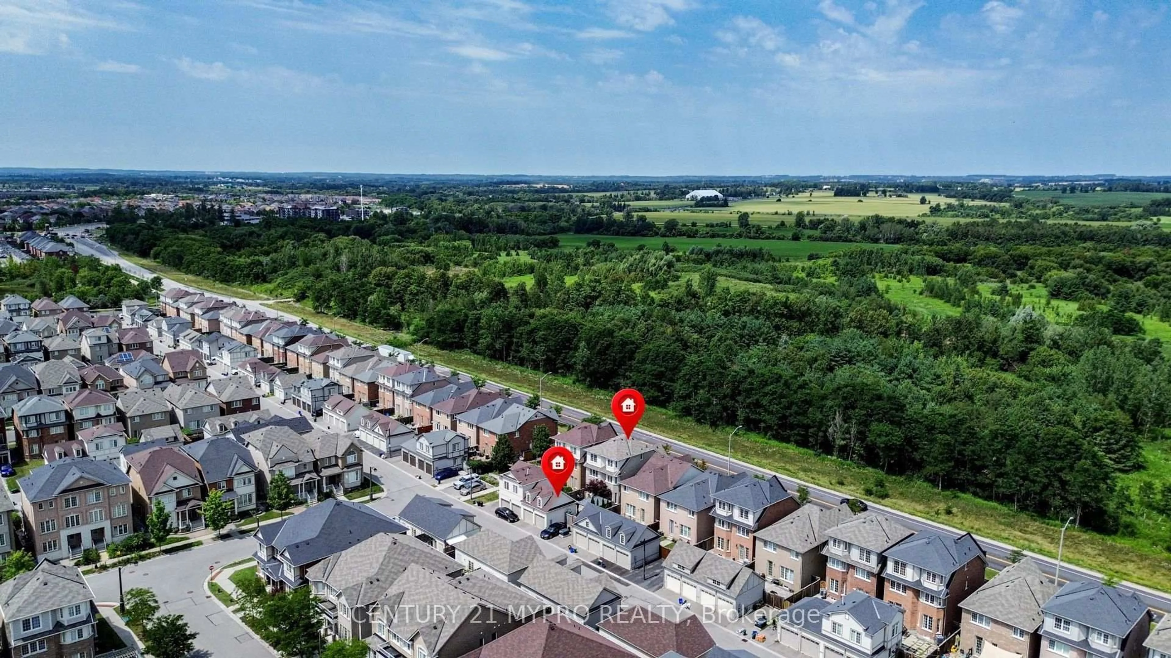 A pic from outside/outdoor area/front of a property/back of a property/a pic from drone, street for 2768 Donald Cousens Pkwy, Markham Ontario L6B 0X8