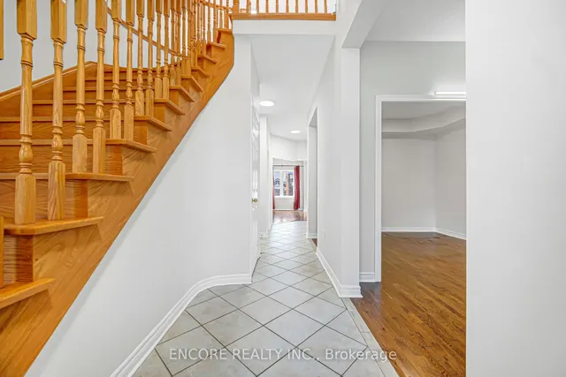34 John Gary Dr, Markham 4